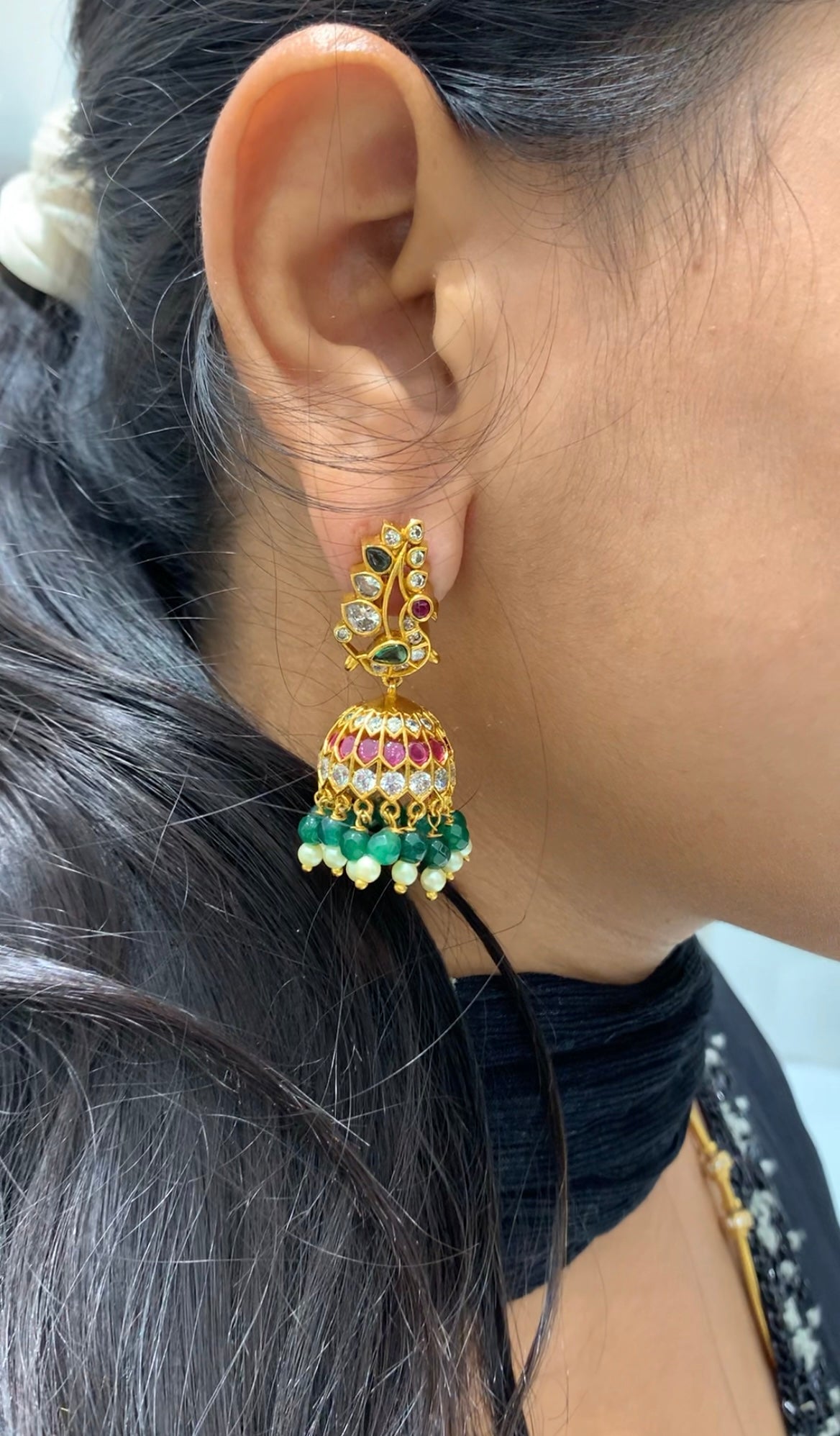 Beautiful peacock design pota stone jumkis with pushback