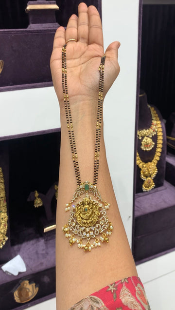 Beautiful Lakshmi devi pendant blackbeads chain 24 inchs long