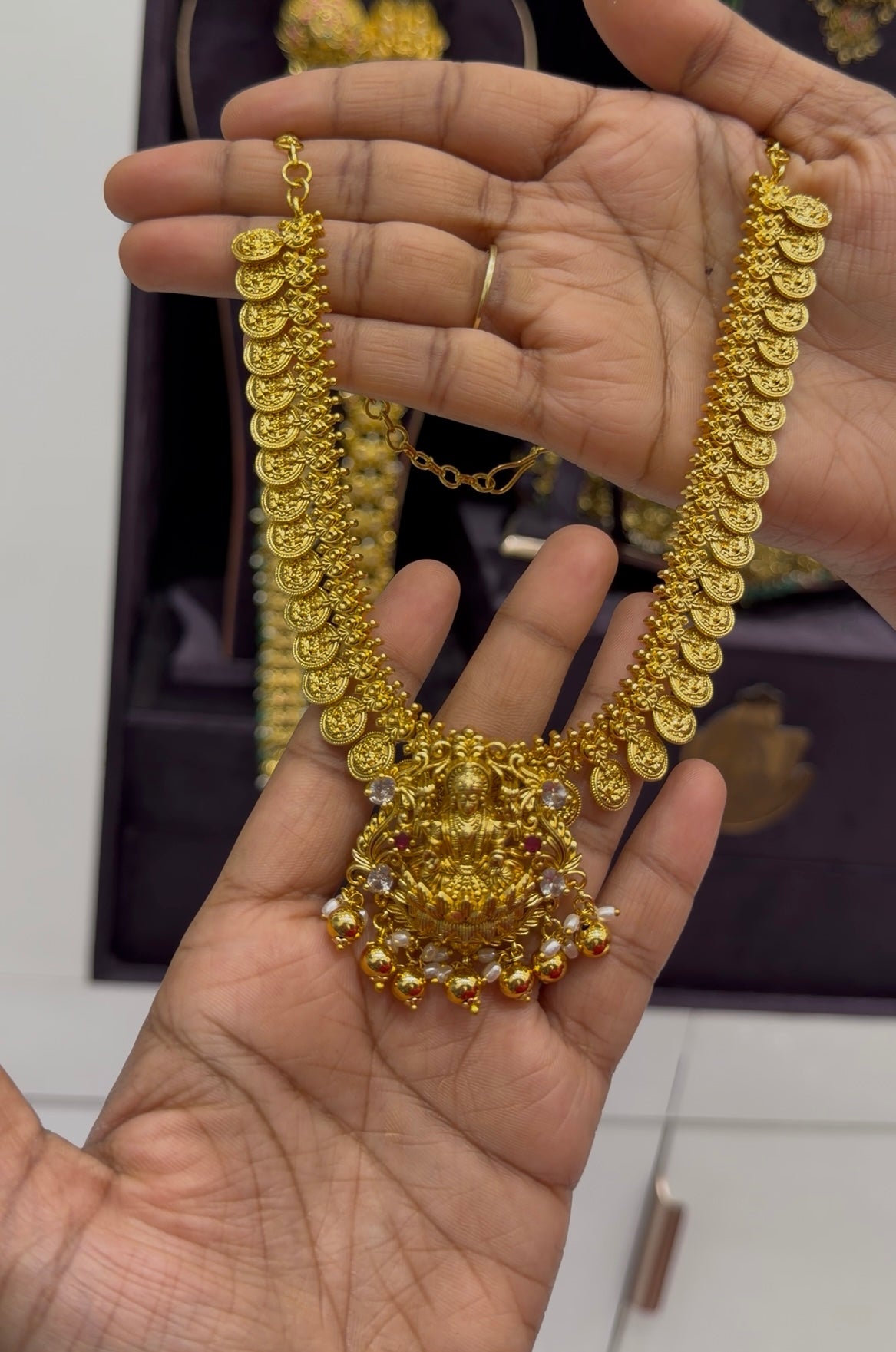 Beautiful kasula model necklace,detachable pendant with pushback jumkis