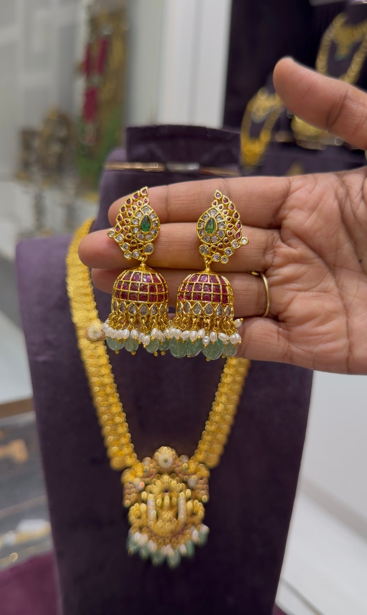 Beautiful pota stone kasula model mini necklace with pushback jumkis