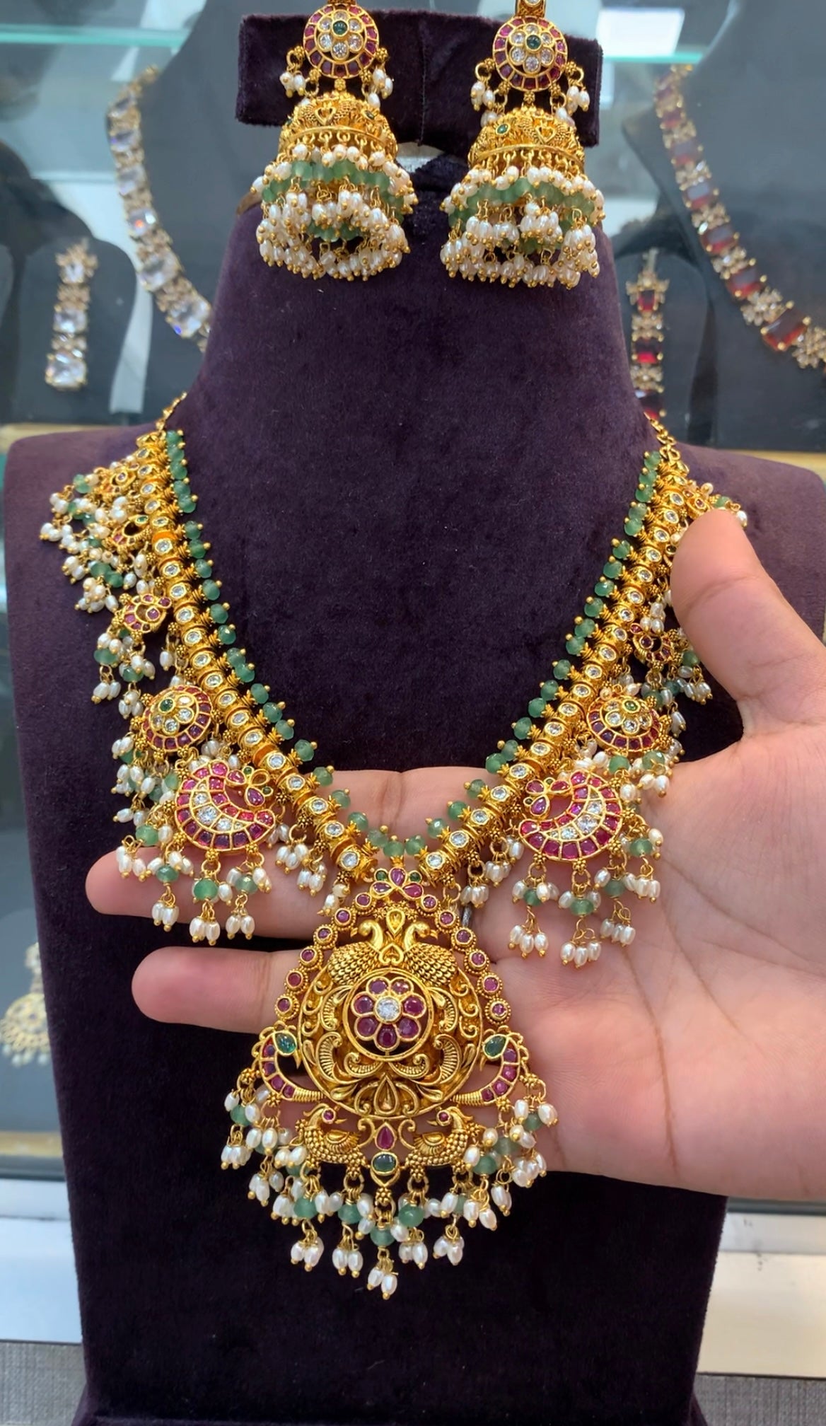 Beautiful pota stone gutti pusalu necklace with pushback jumkis