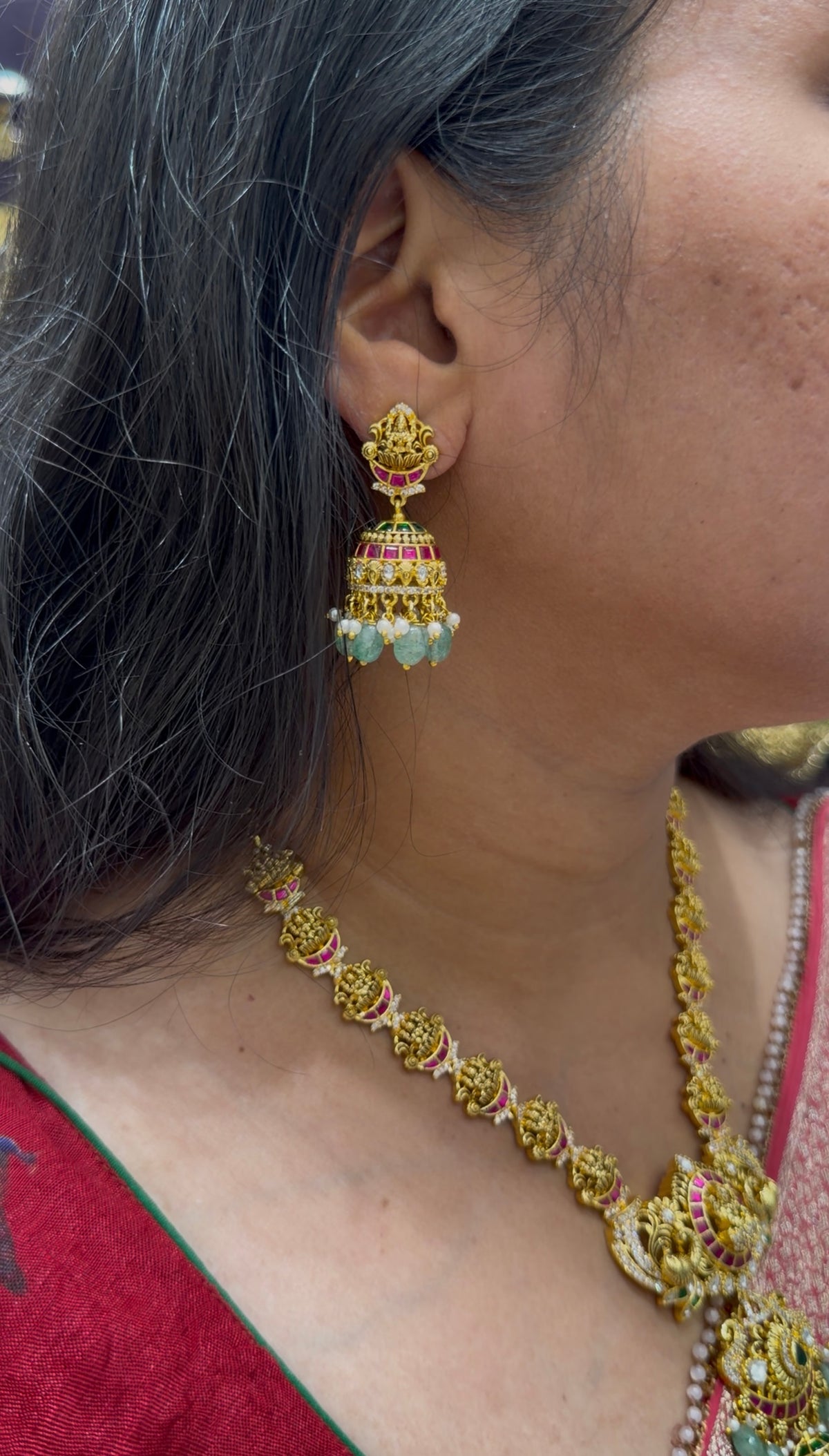 Beautiful jadau kundhan & Lakshmi Devi model necklace with pushback earrings