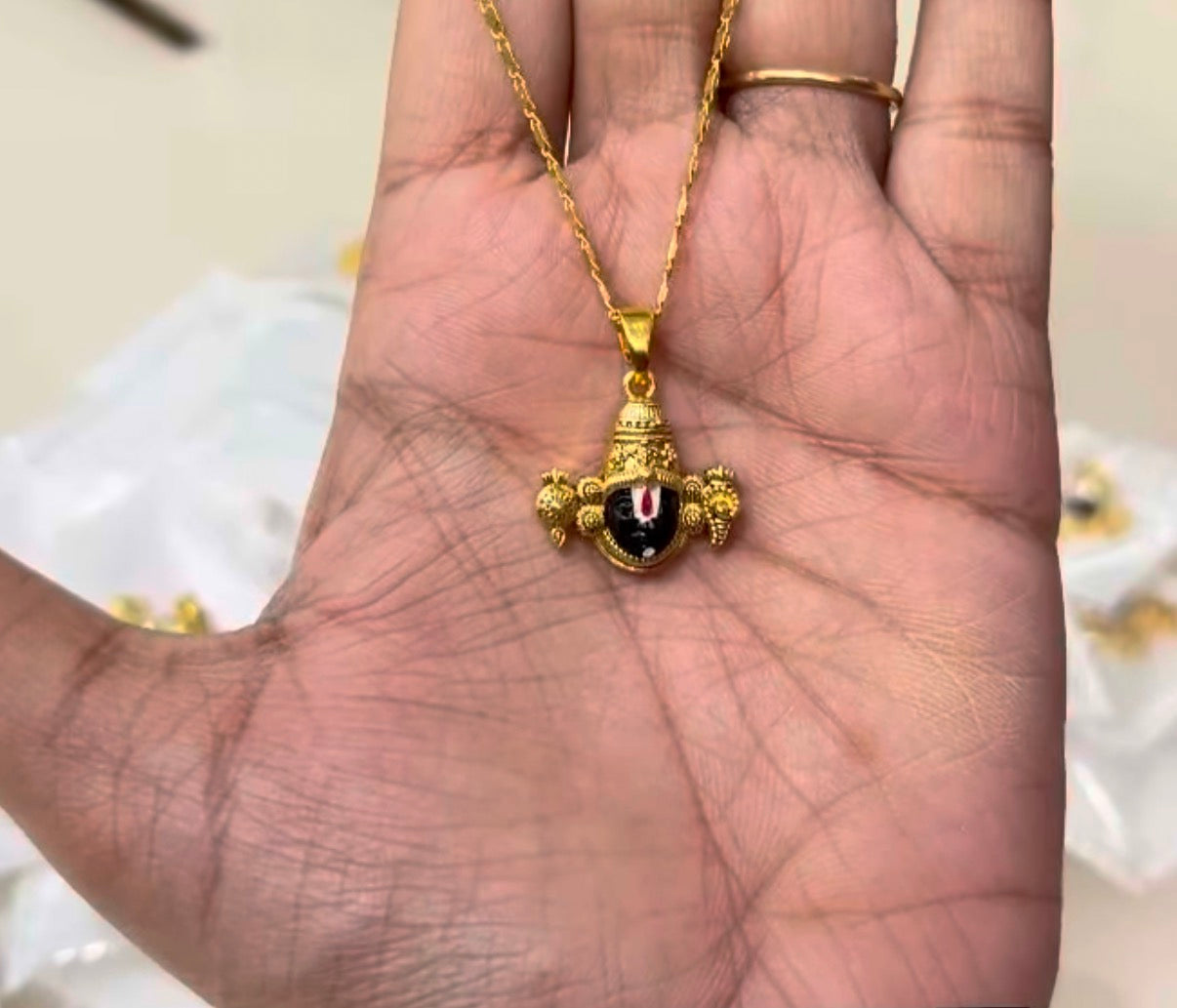 God idol pendent with huk(Only pendent)