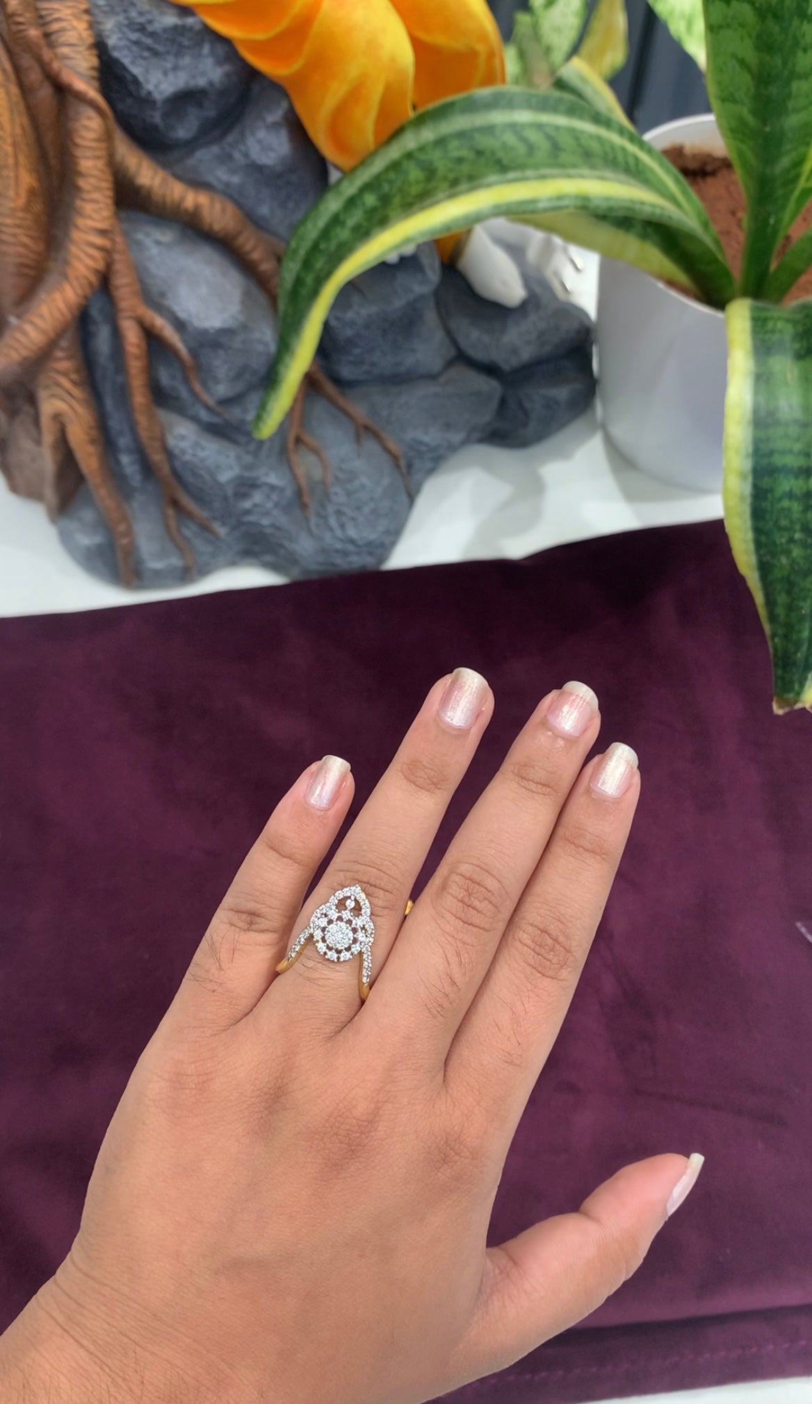 Beautiful GJ polish white stones finger ring