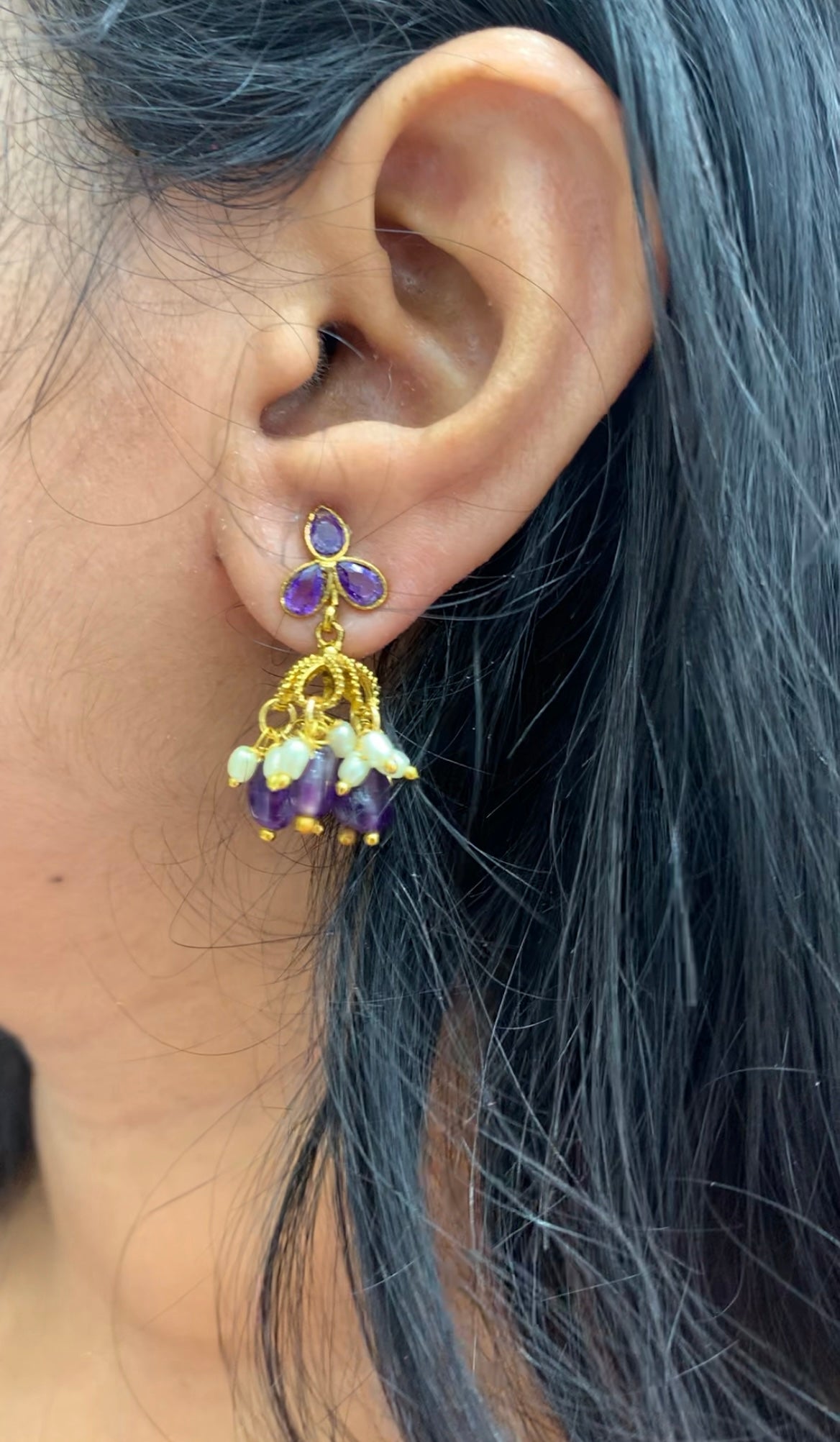 Beautiful purple color stone pushback jumkis with beads finishing