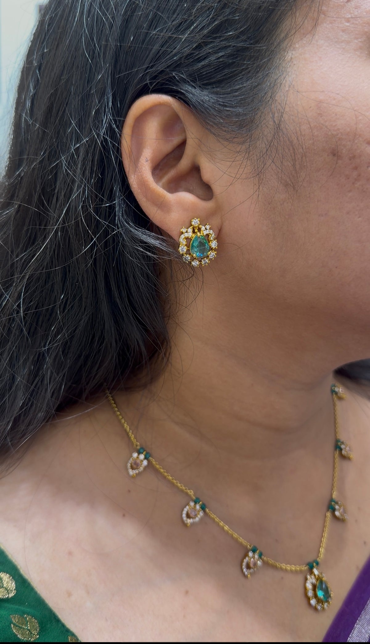 Beautiful green stone pendants chandraharam chain neckset with pushback earrings
