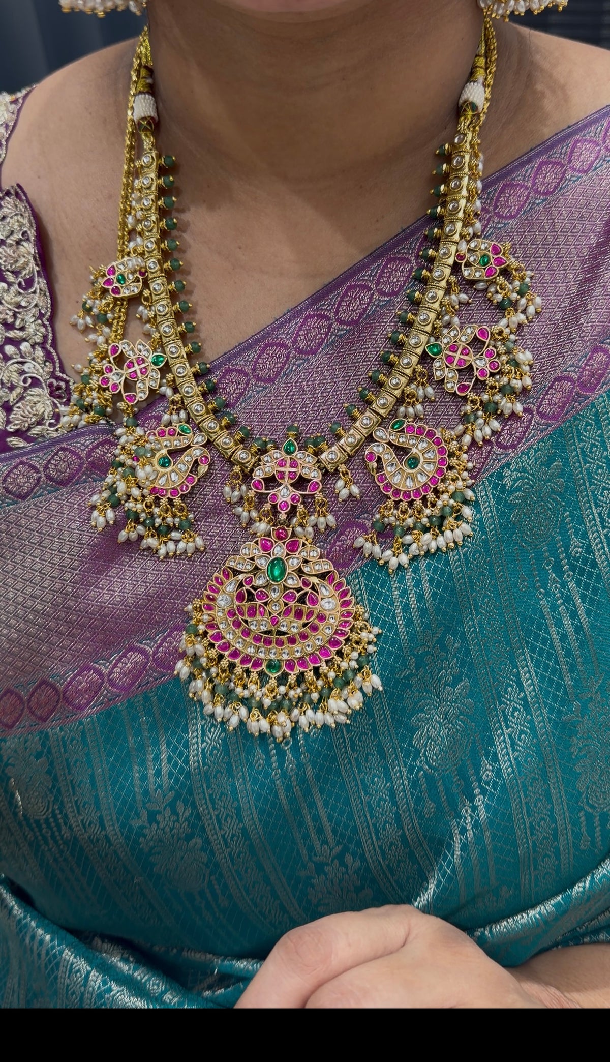 Beautiful jadau kundhan mini necklace with pushback jumkis