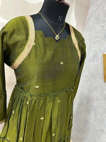 Jhamdani A-line frock with cotton linning