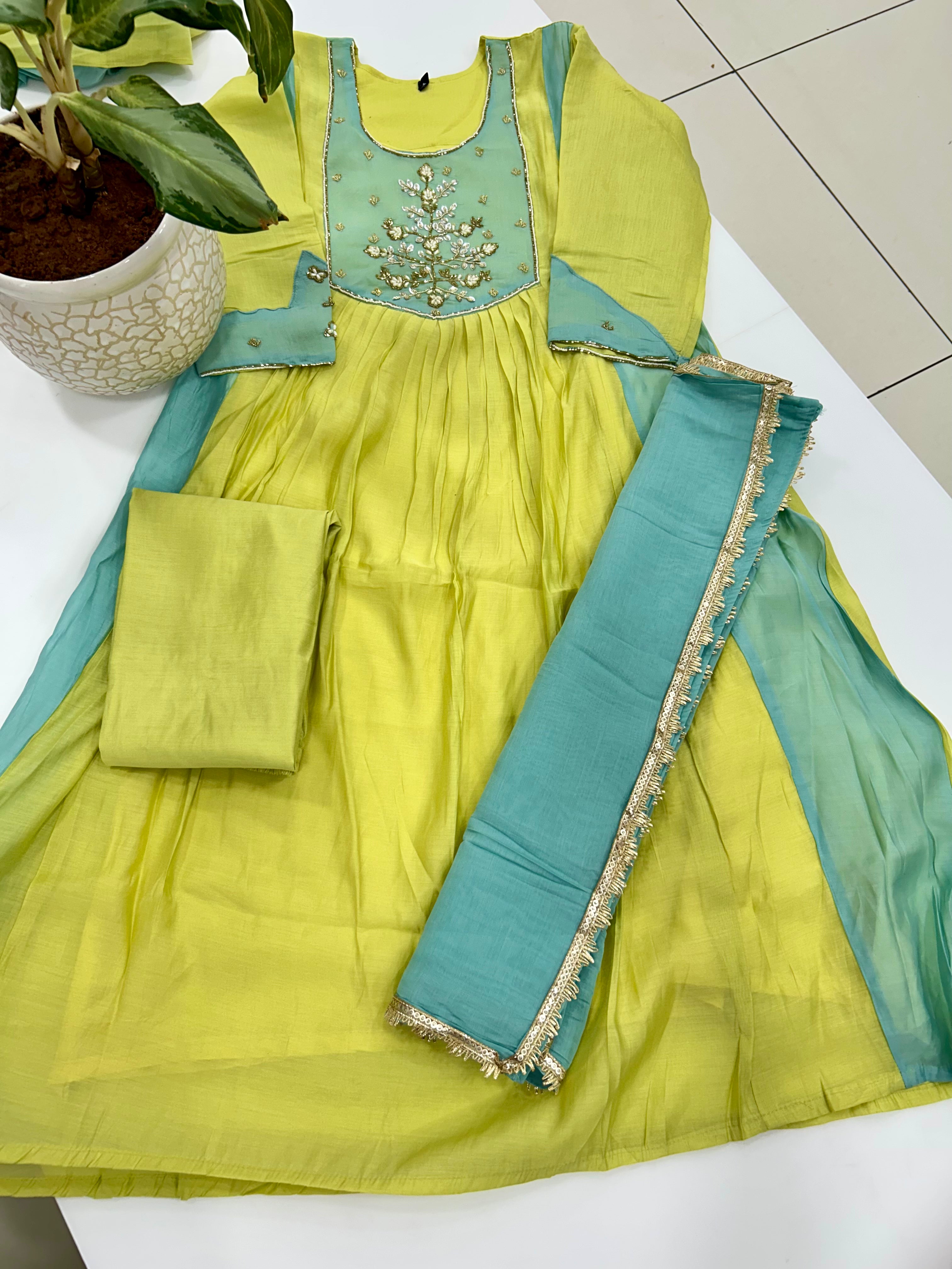 Mul chenderi A-line 3-piece set with linning
