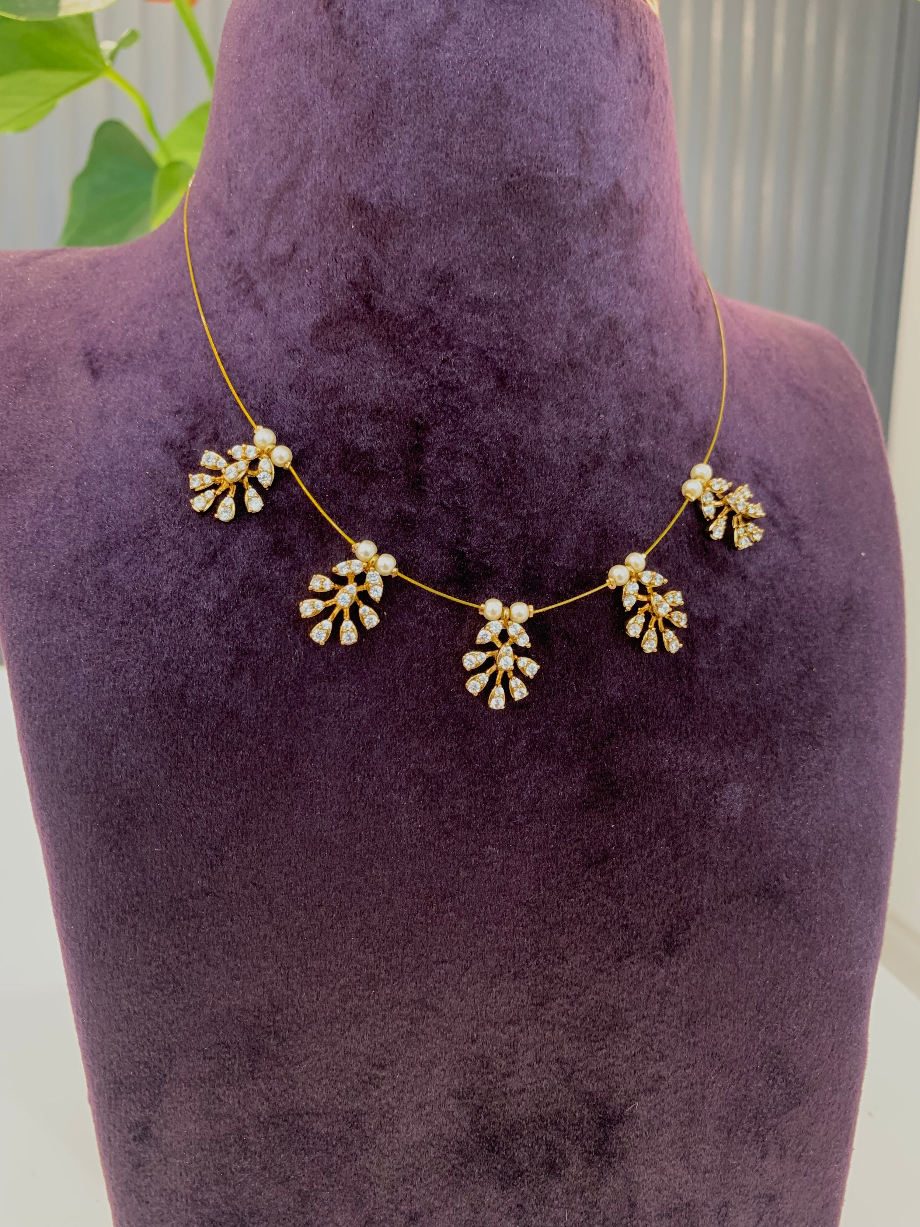 Beautiful lockets with invisible chains