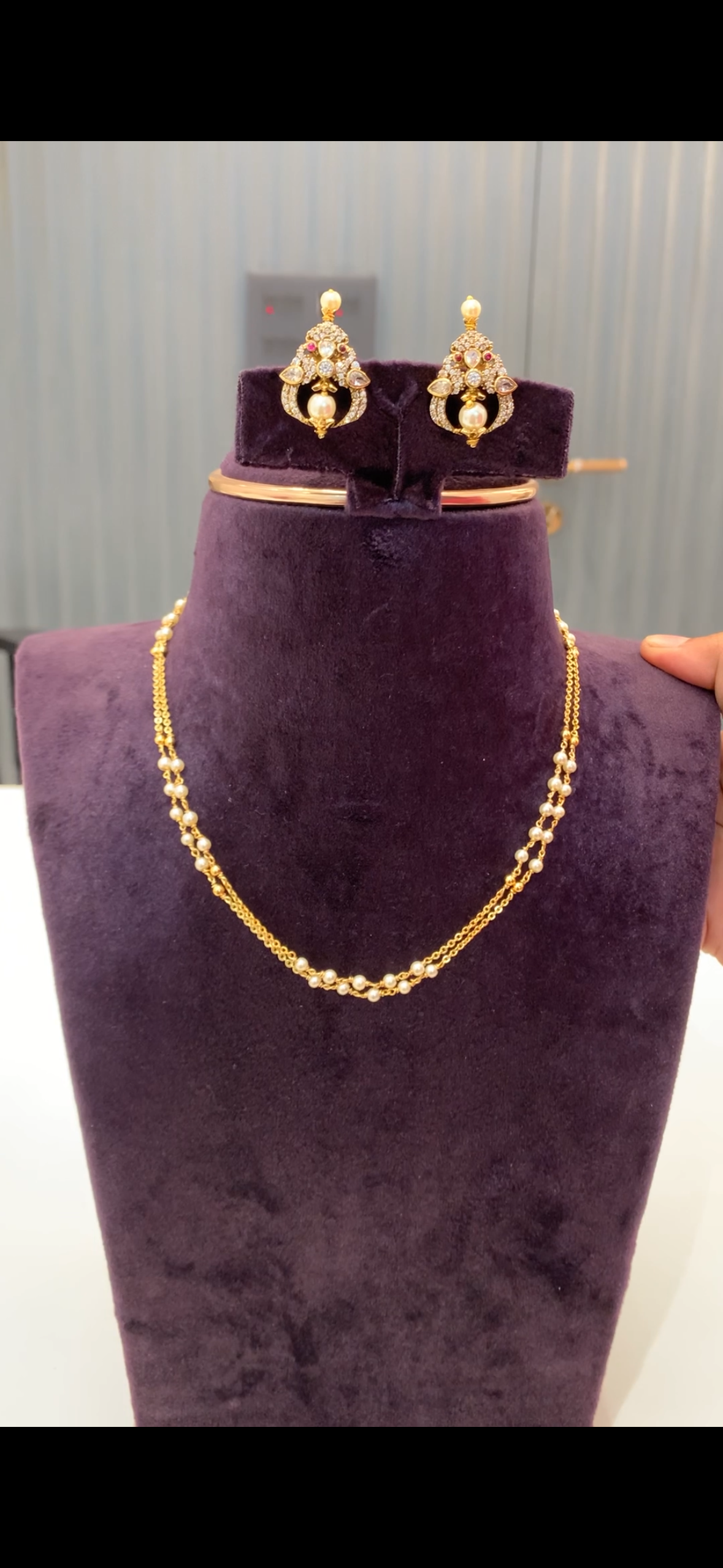 Beautiful Customised chain with earrings