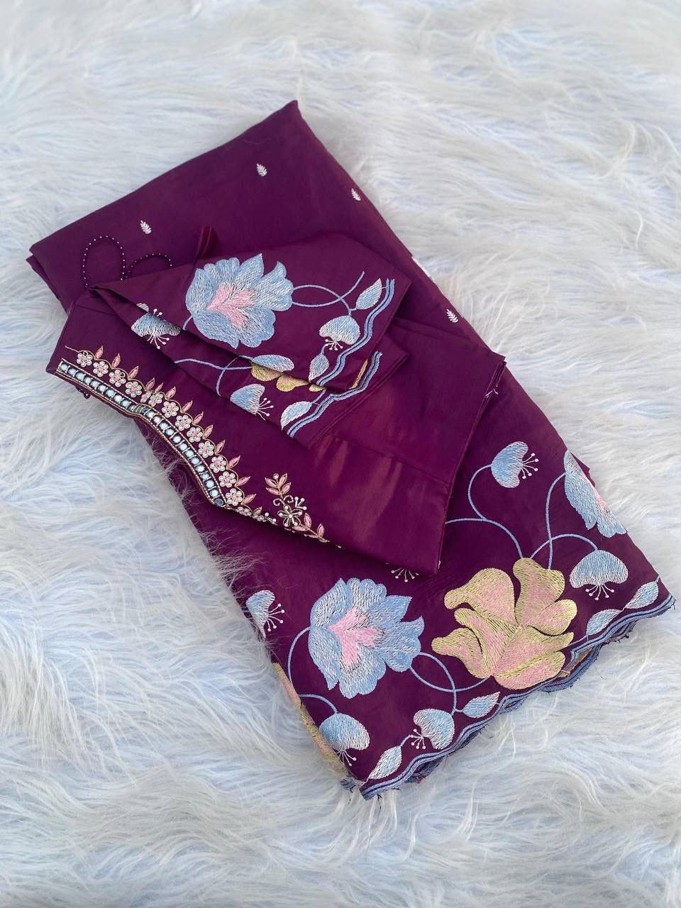 Tusser silk saree in a solid color