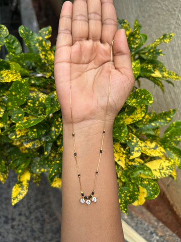 Beautiful simple blackbeads chain 18 inchs long