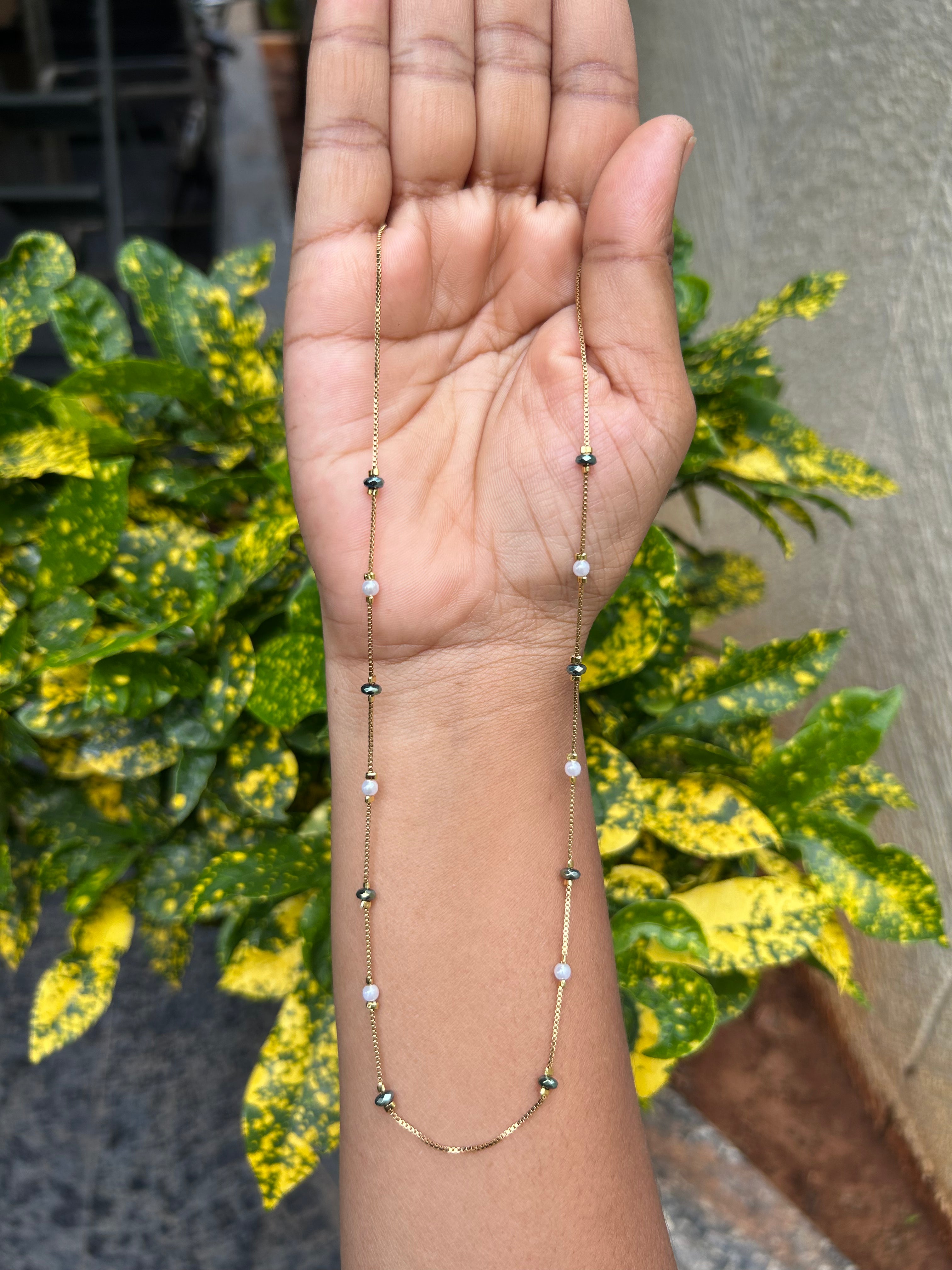 Beautiful multi color pearls chain 18 inchs long