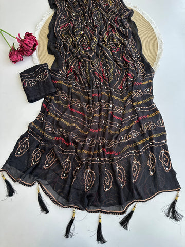 Full saree of moss crepe