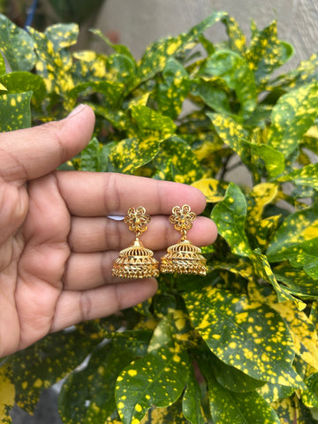 Beautiful dailywear micro plated jumkis with screwback