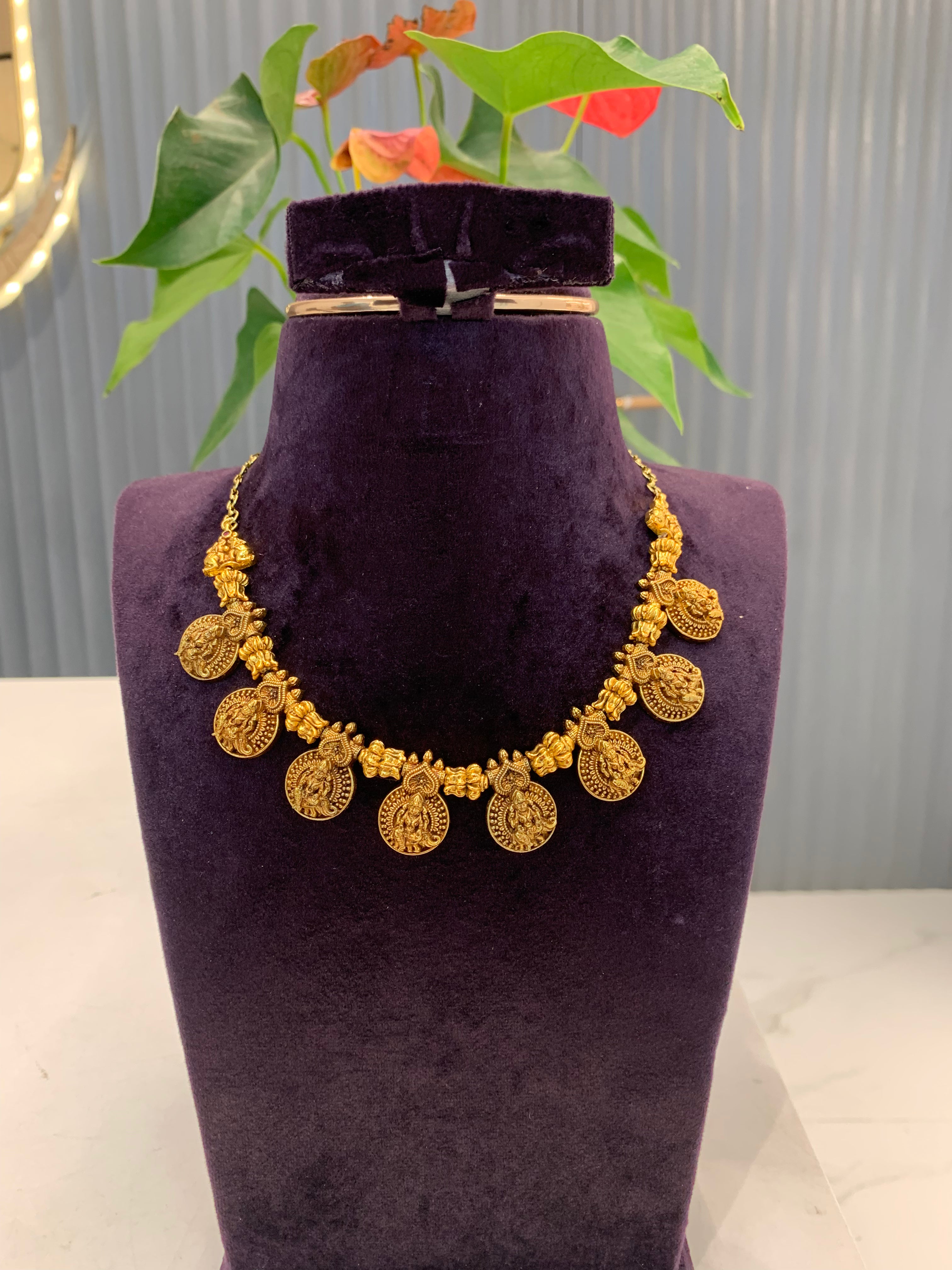 Beautiful bottu mala necklace