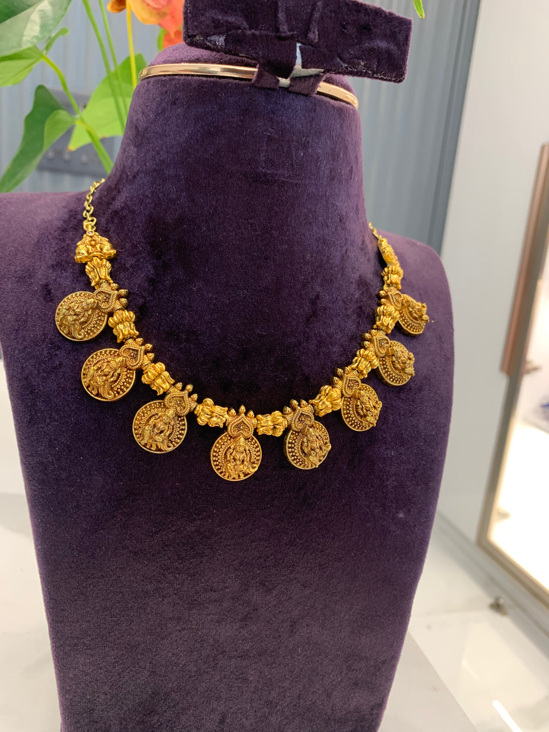 Beautiful bottu mala necklace