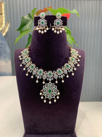 Beautiful GJ polish necklace with green stone and push back earrings