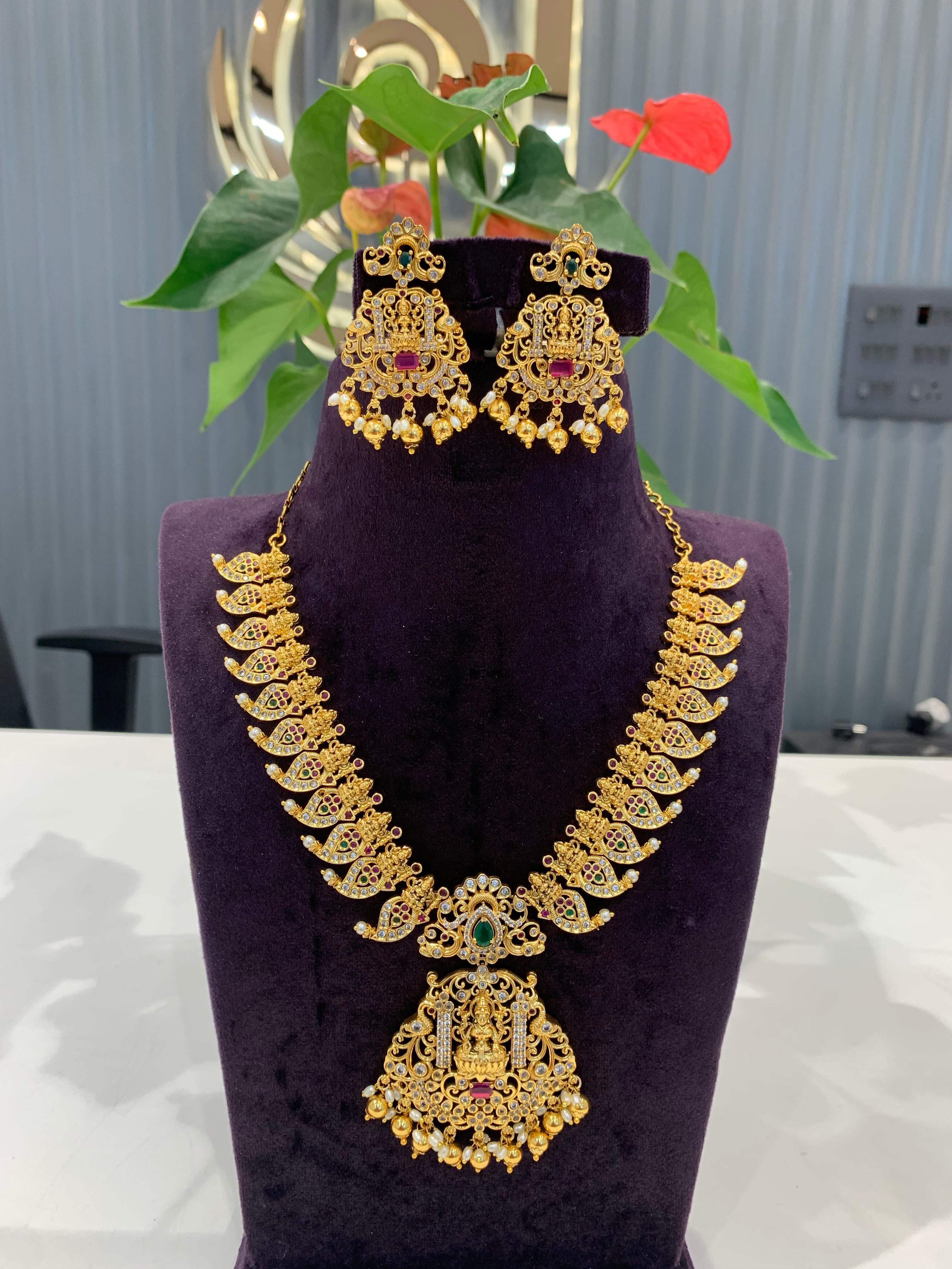 Beautiful Lakshmi Devi necklace set with pushback earrings