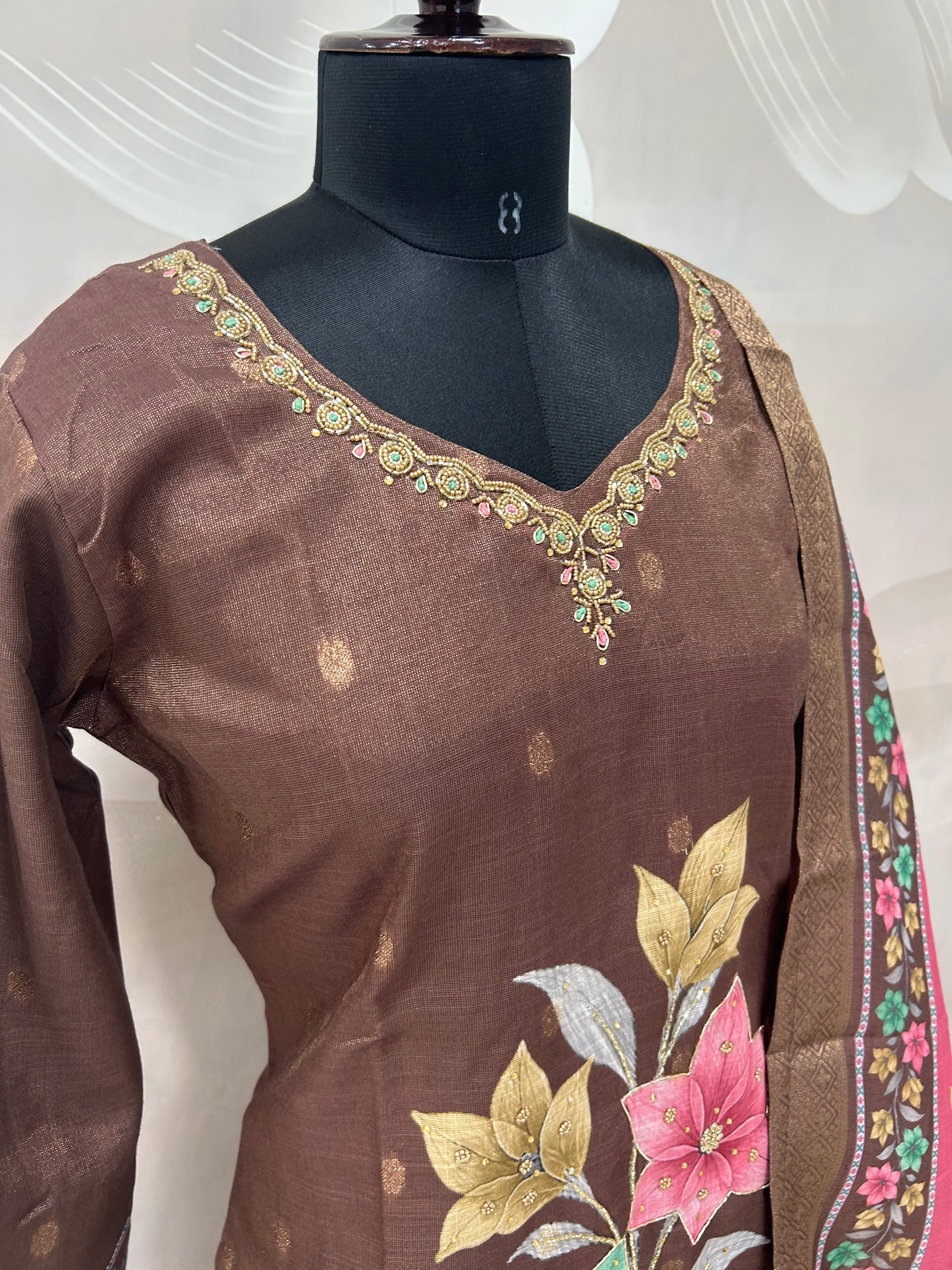 Banaras straight cut 3-piece set