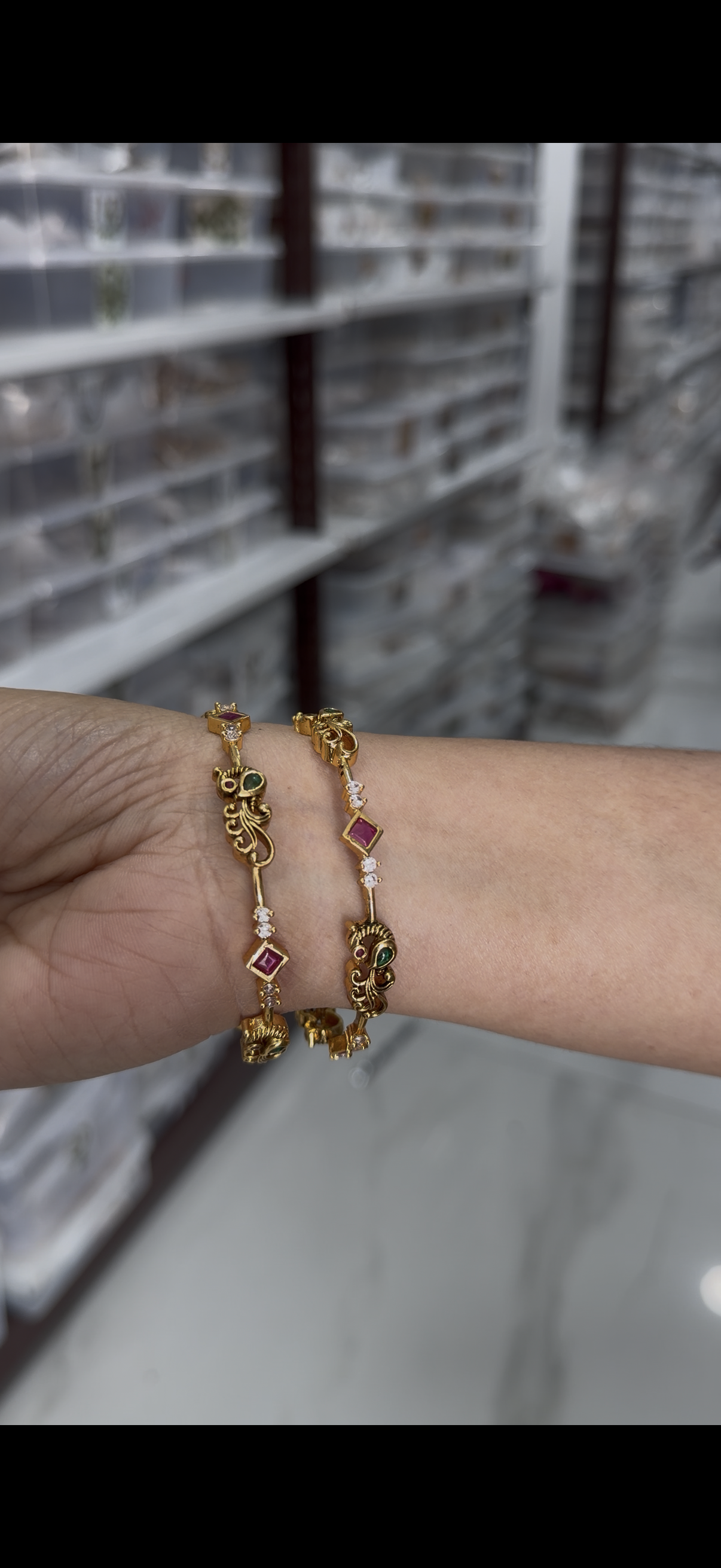 Simple peacocks design bangles