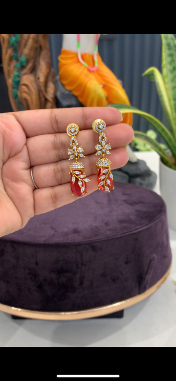 Beautiful Victoria polish earrings with pushback