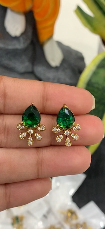 Beautiful new green stone studs with pushback