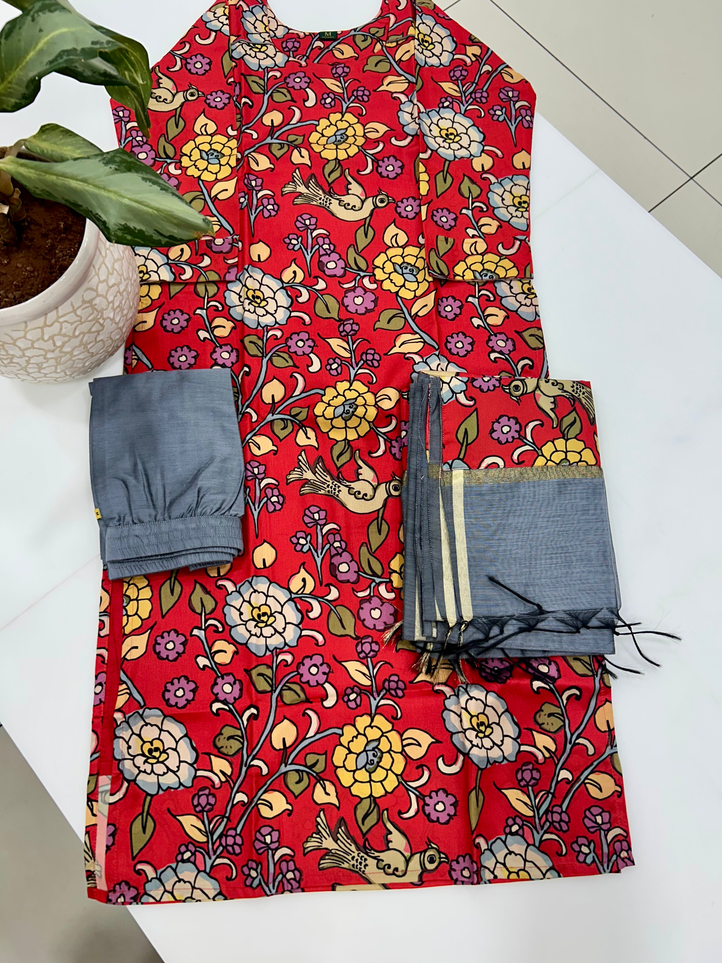 Straight cut penkalamkari 3-piece set