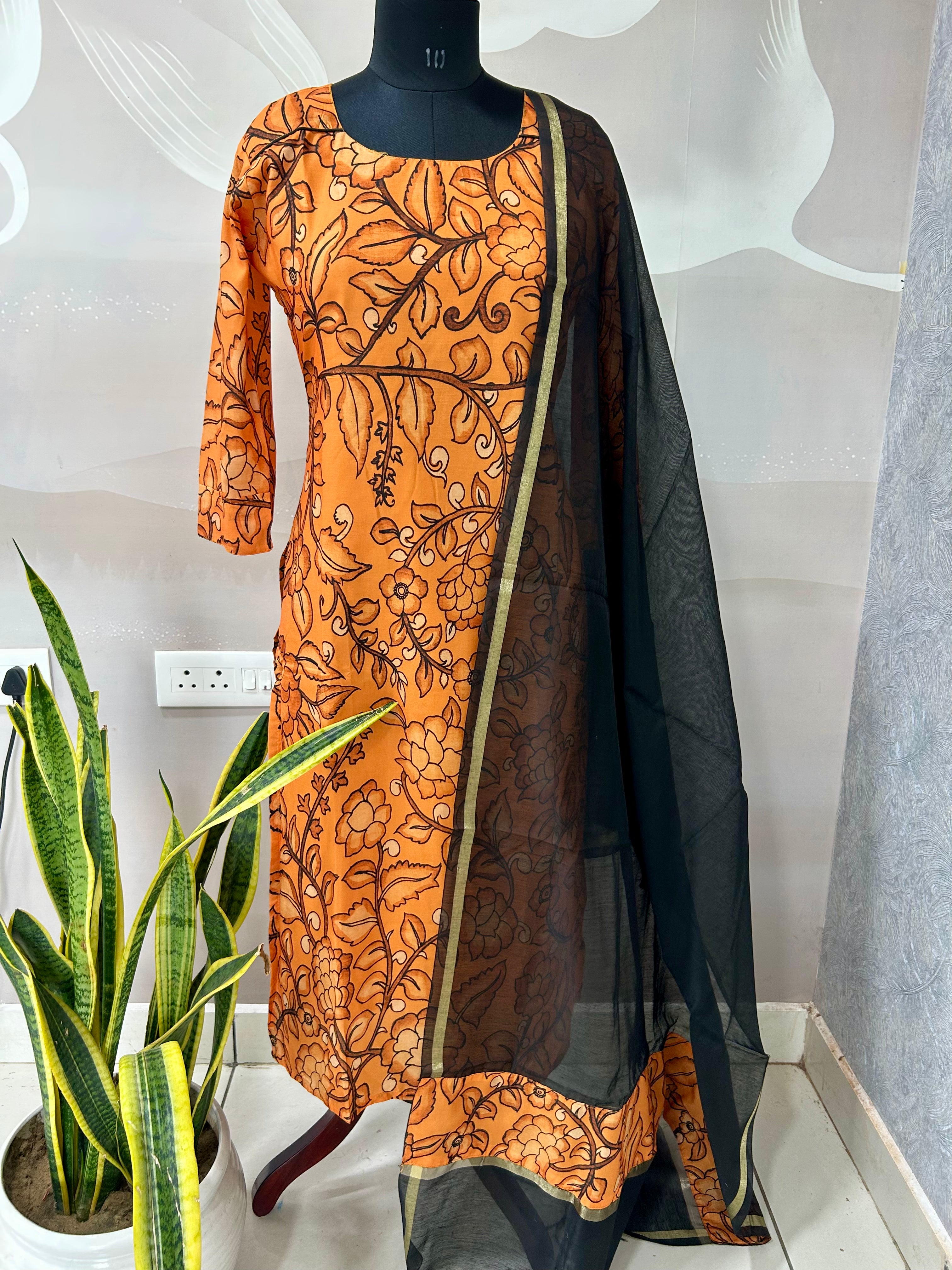Straight cut penkalamkari 3-piece set