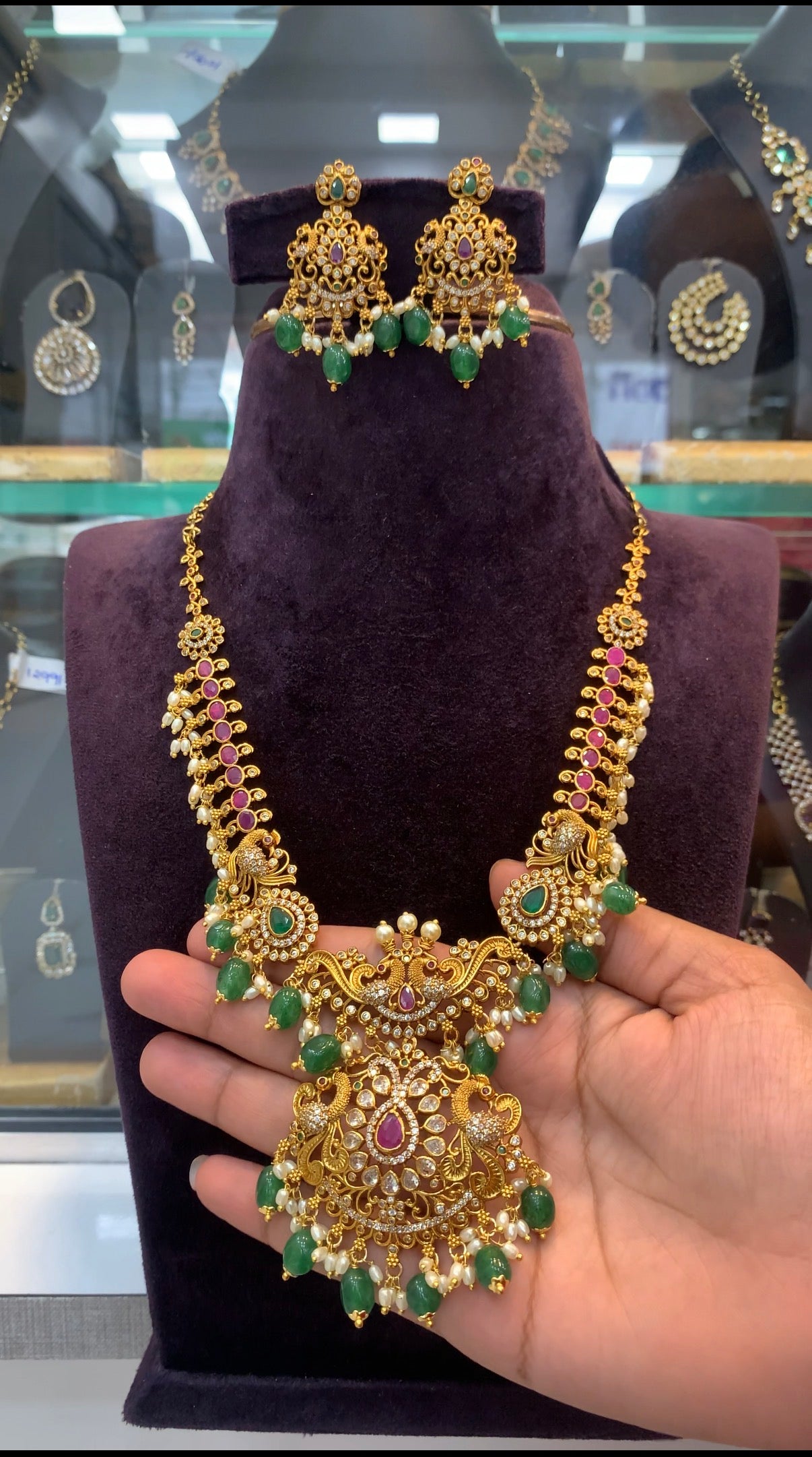 Beautiful pota stone peacock pendant necklace with pushback earrings