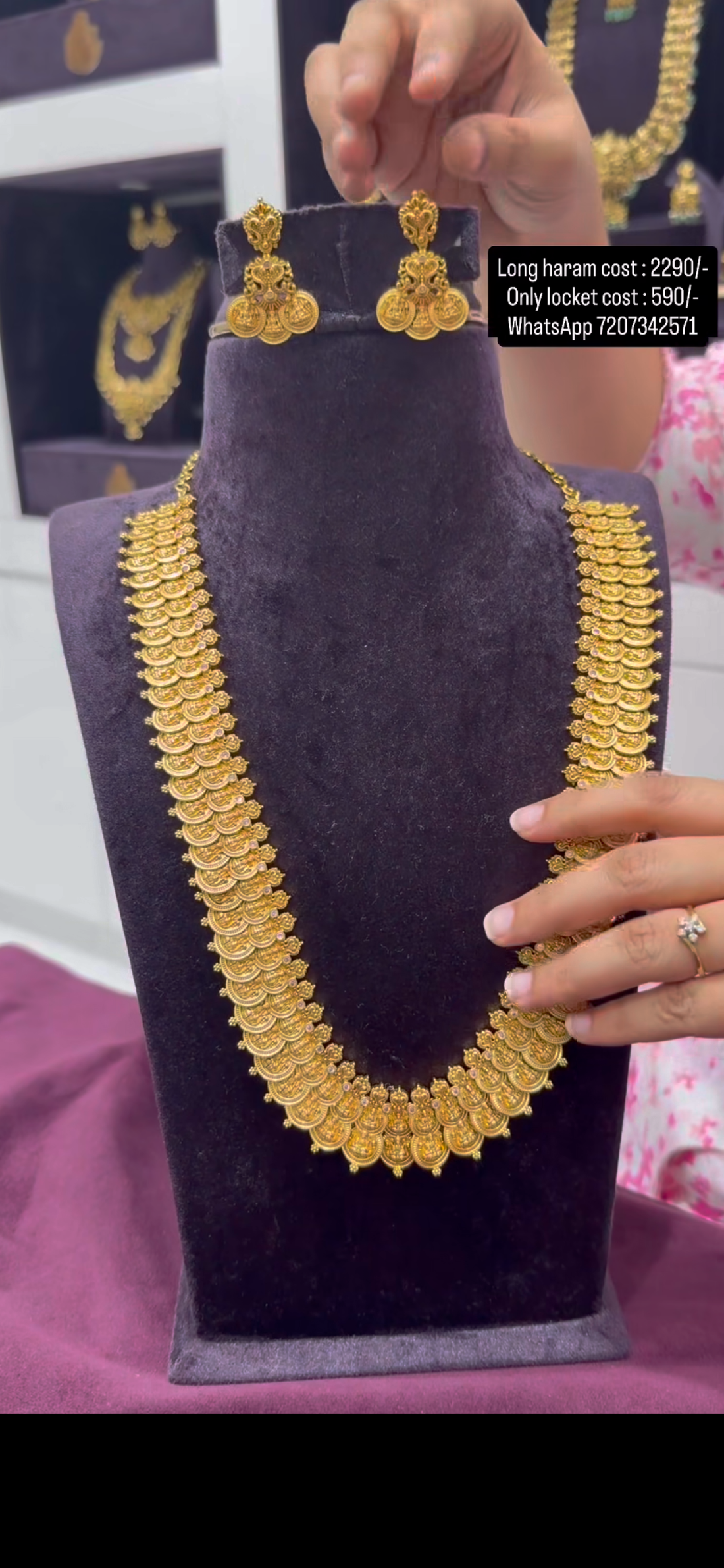 Beautiful Lakshmi devi kasula haram with pushback earrings