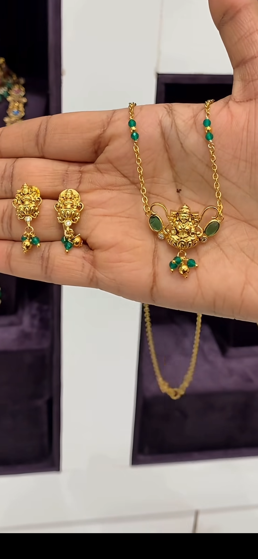 Beautiful Lakshmi devi pendant with beads and Chandraharam handmaking chain 18 inchs long