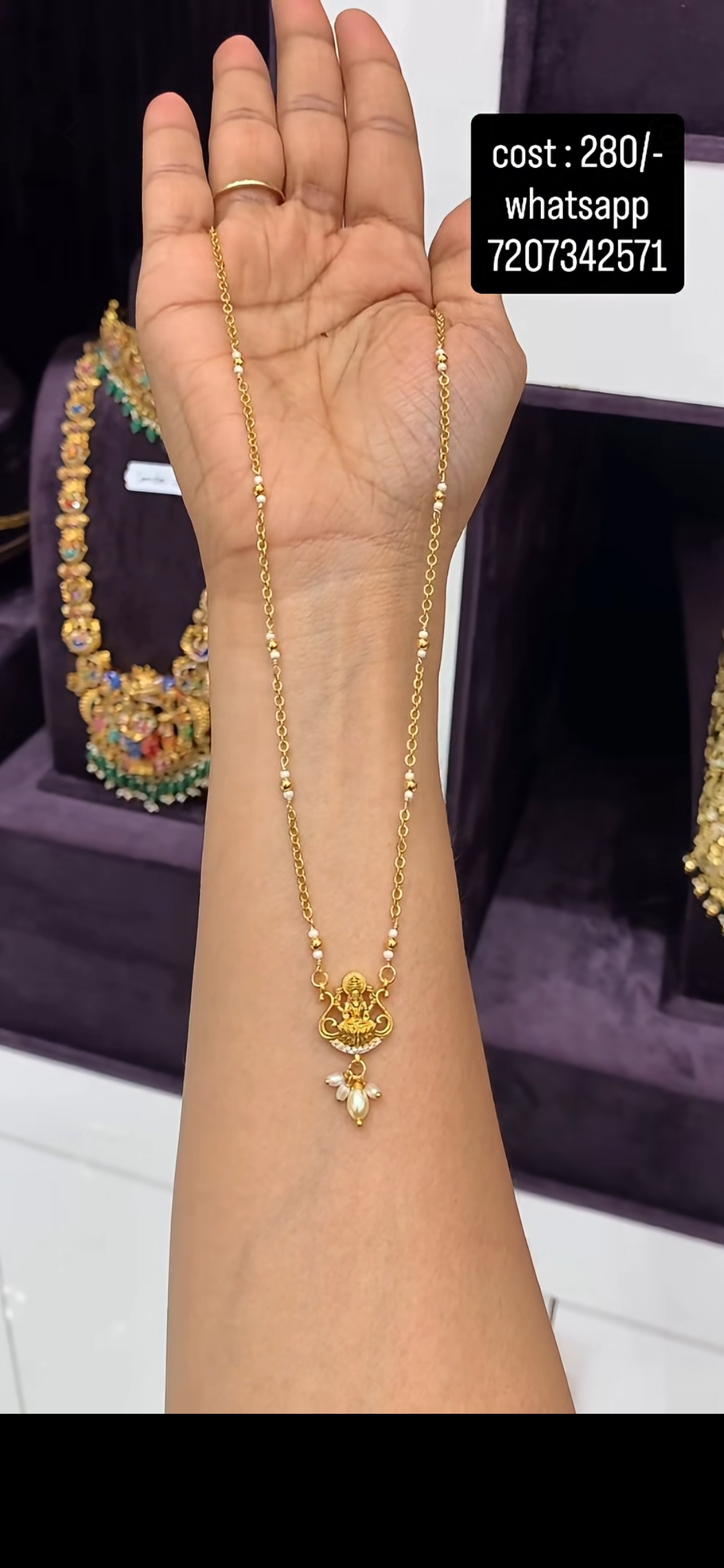Beautiful cute Lakshmi pendant with handmaking Chandraharam chain 18 inchs long