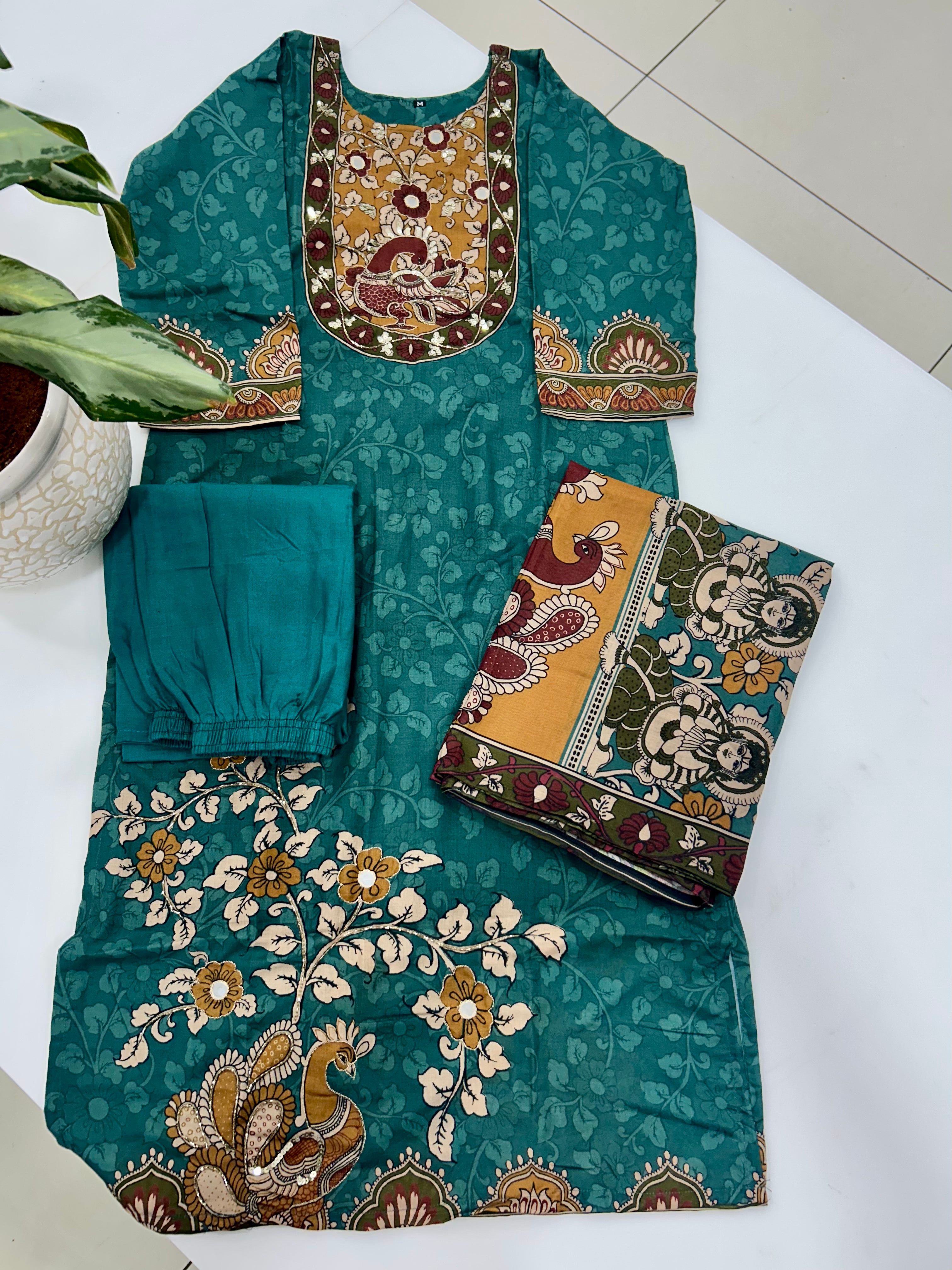 Dola silk straight cut 3-piece set