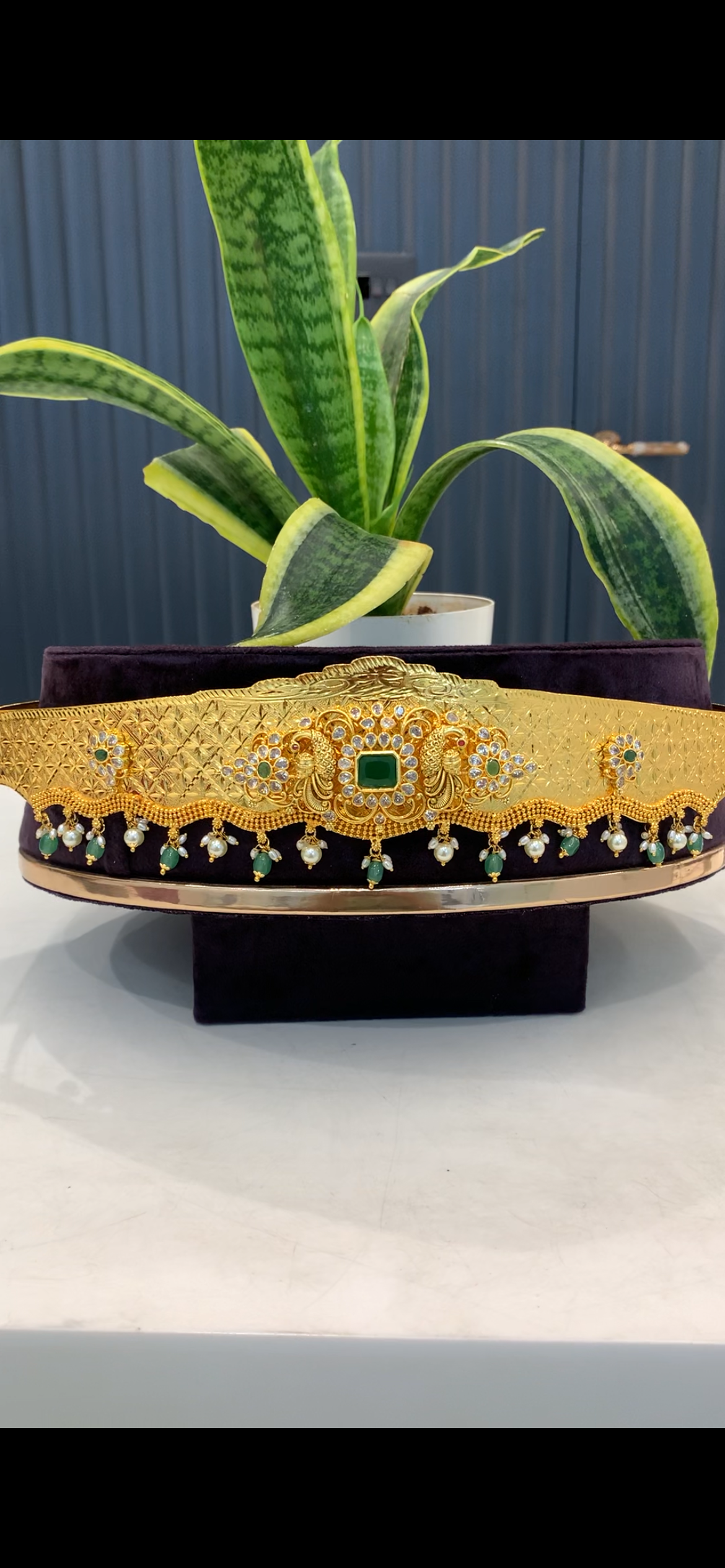 Beautiful uncut stones pendant adult vaddanam with aqua beads