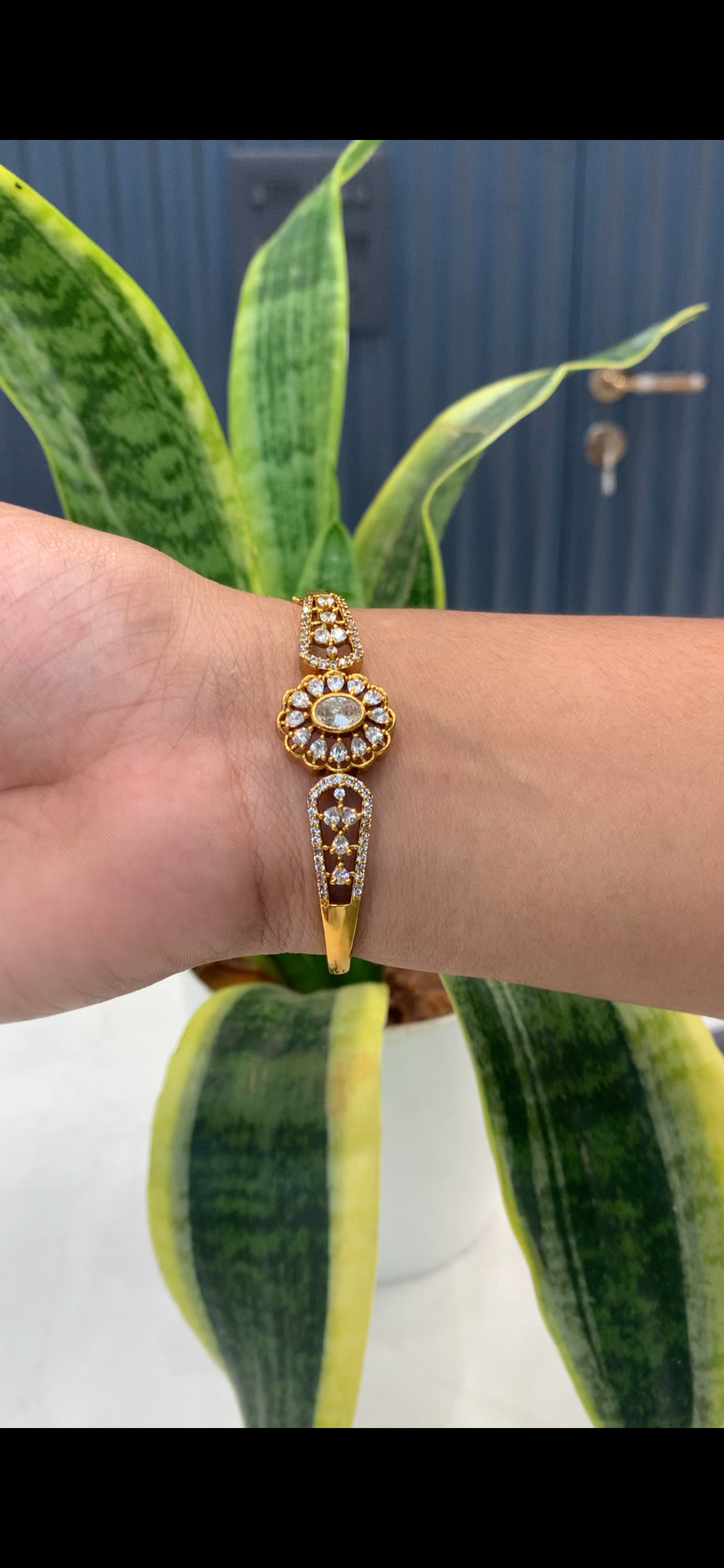 Beautiful white stone bracelet