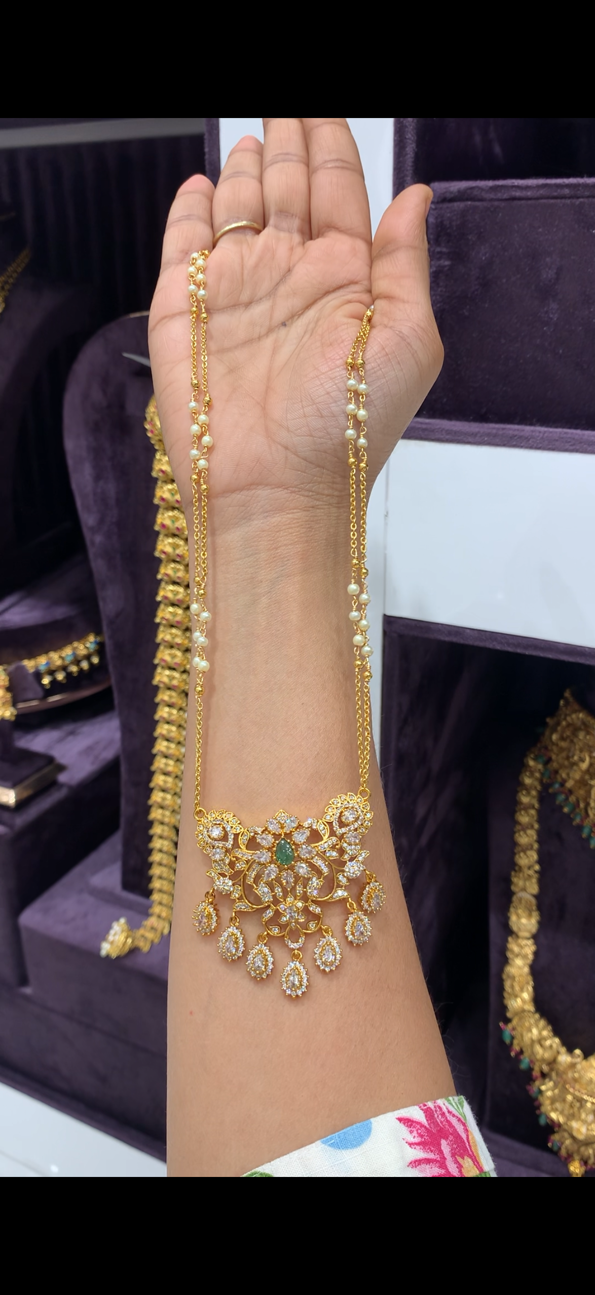Beautiful stones pendant with handmaking pearls and Chandraharam chain 18 inchs long