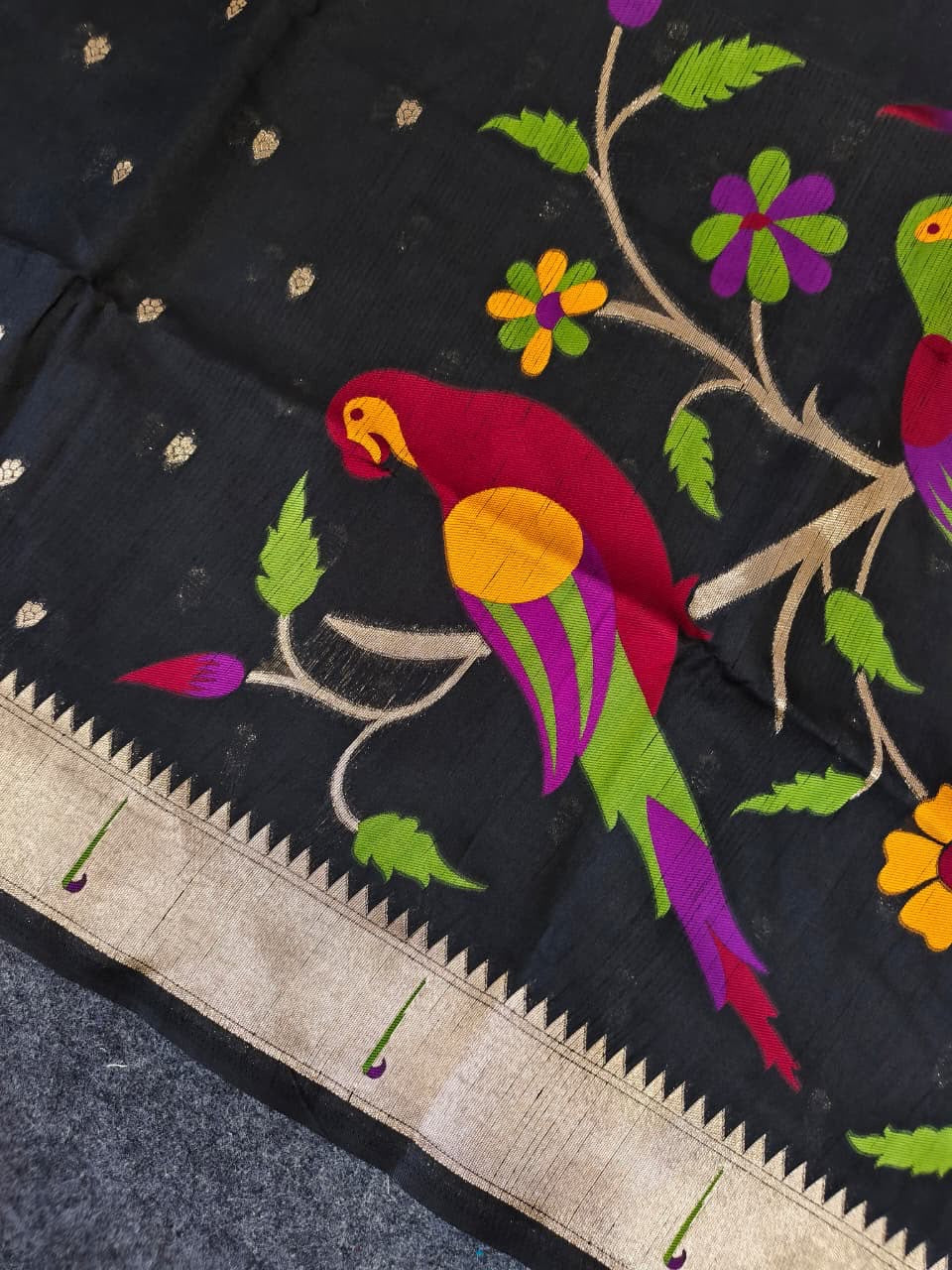 Soft linen paithani saree
