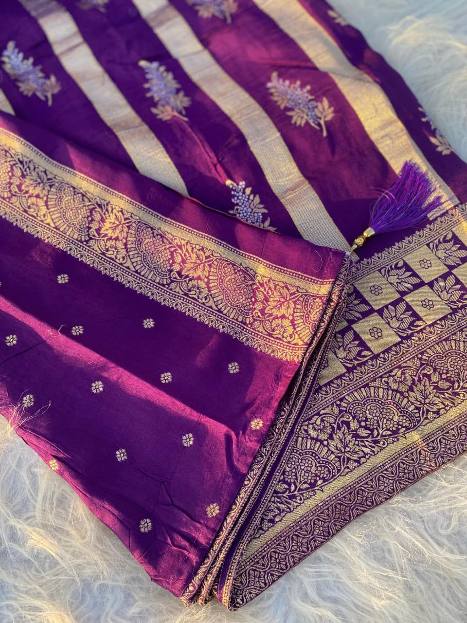 Soft mushroo silk saree