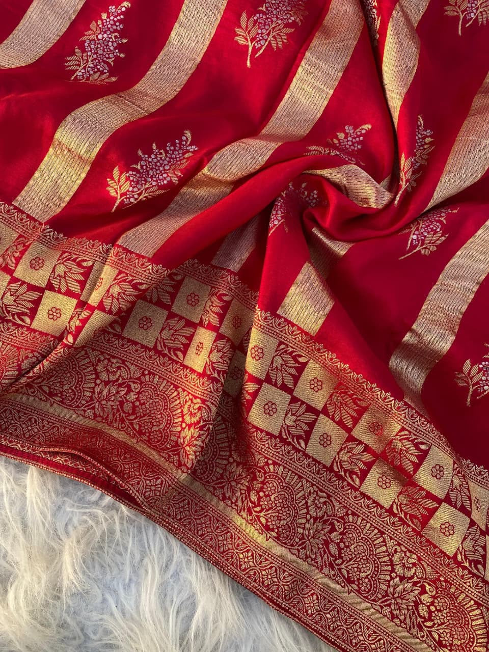 Soft mushroo silk saree