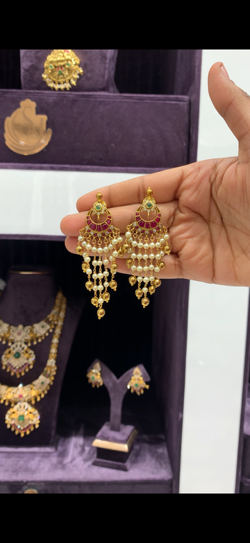 Beautiful Jadav ear hangings with pearls chain