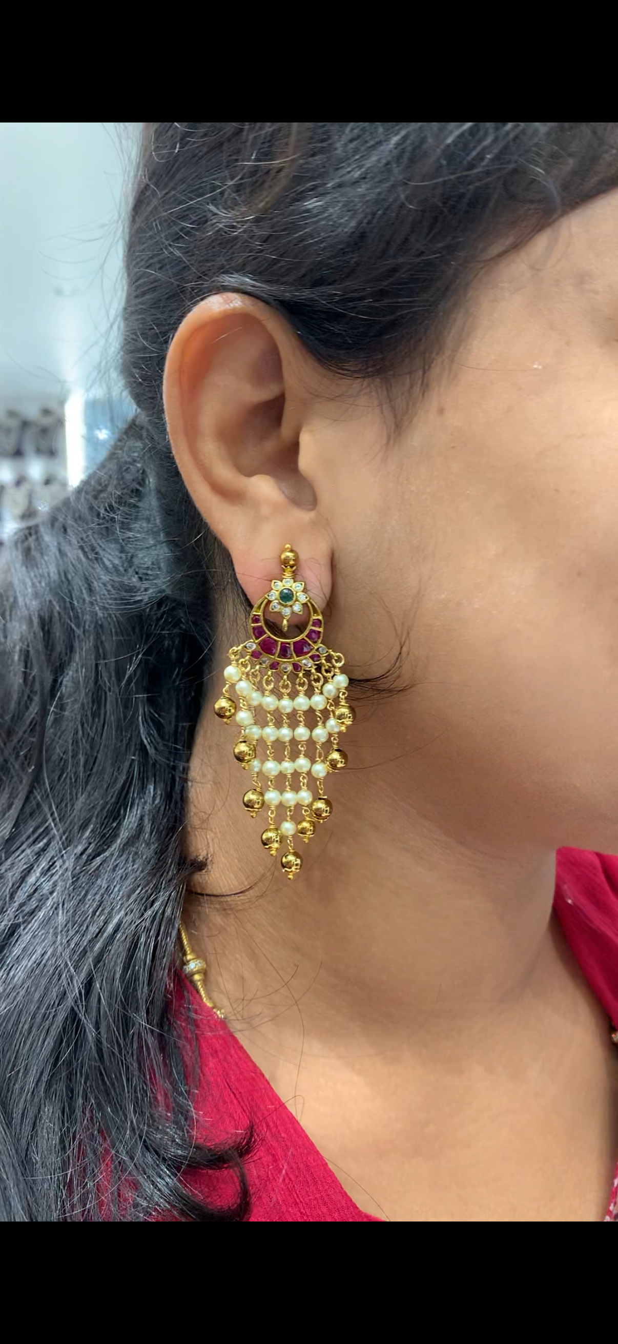 Beautiful Jadav ear hangings with pearls chain