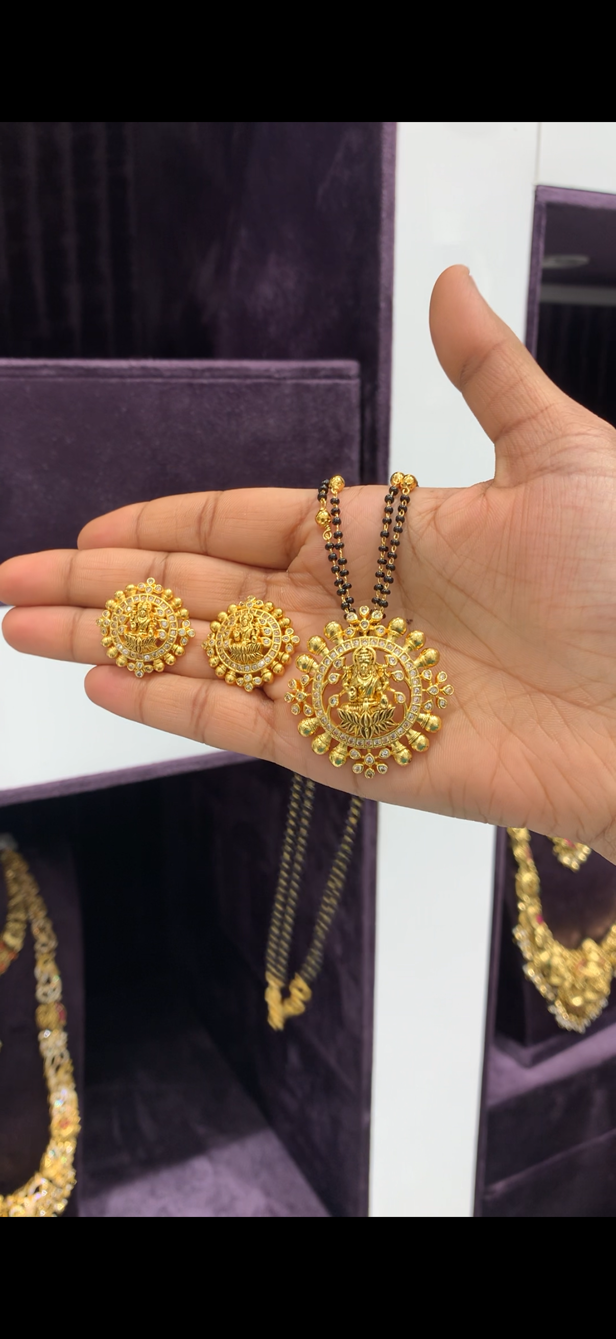 Beautiful Lakshmi devi pendant set with black beads chain 18 inchs