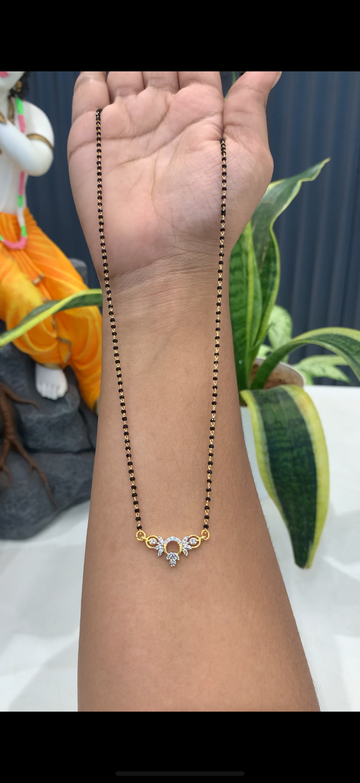 Beautiful Diamond Replica pendant with Blackbeads chain 18 inchs long