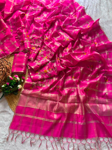 Beautiful Kota saree with chex design