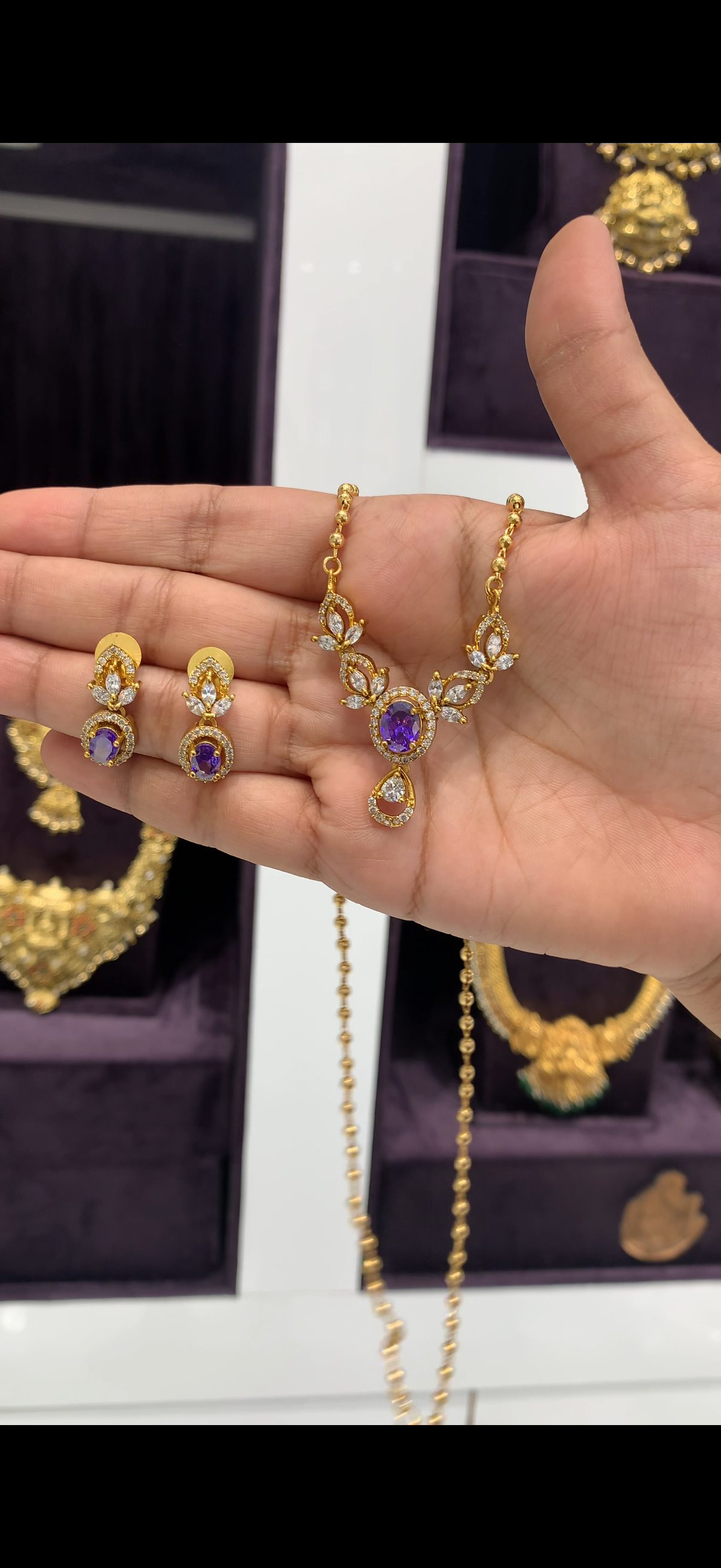 Beautiful Pendent set with gold balls chain 18 inchs long