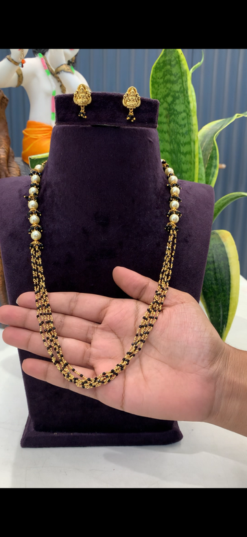 Beautiful black beads mala with pushback earrings