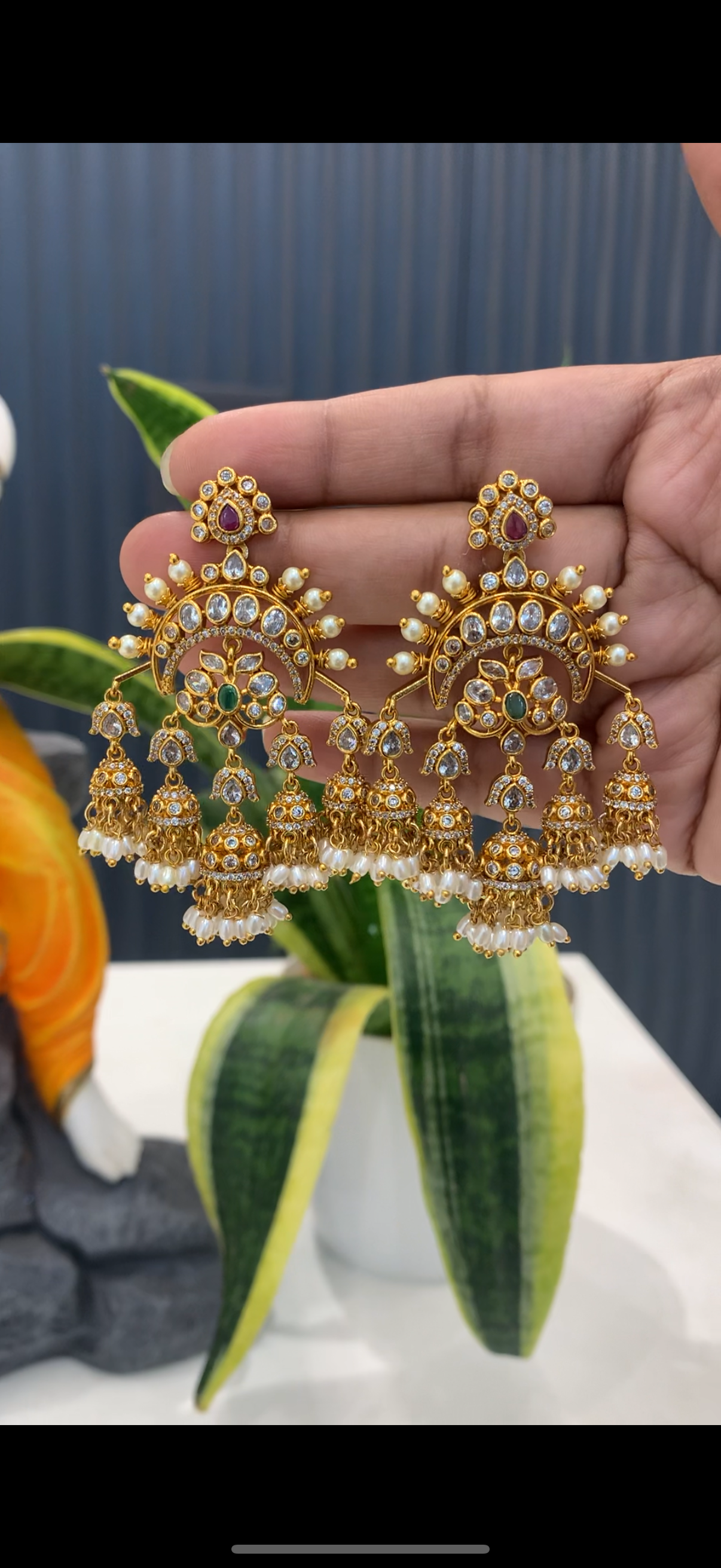 Beautiful pearls hangings with pushback