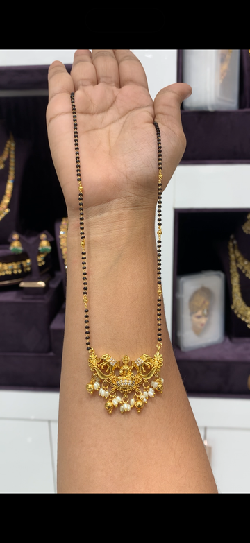 Beautiful Lakshmi devi pendant with Blackbeads chain 18 inchs long